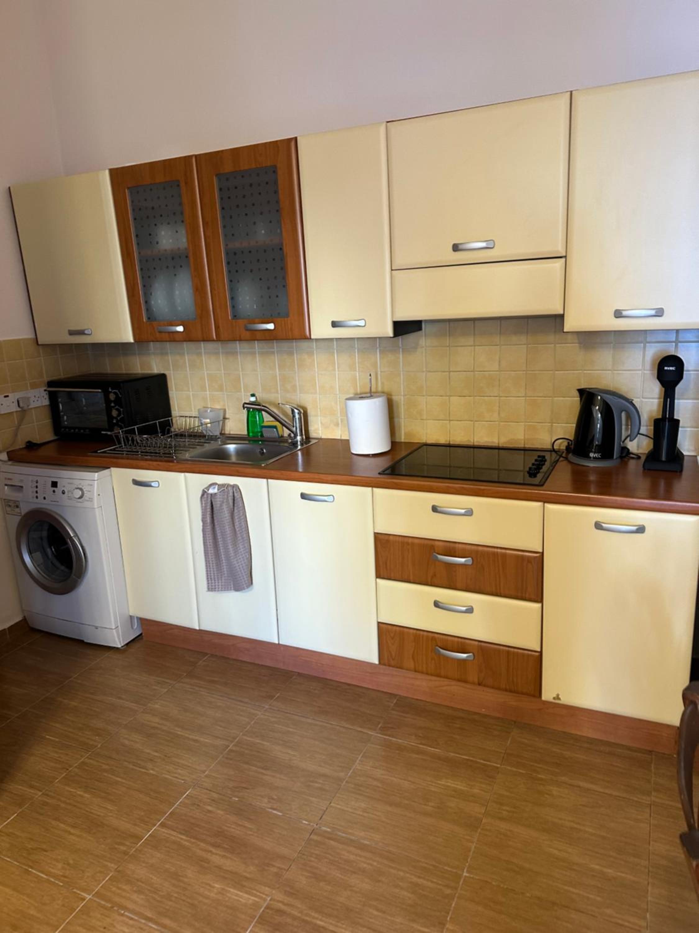 Old Town saripolou apartment