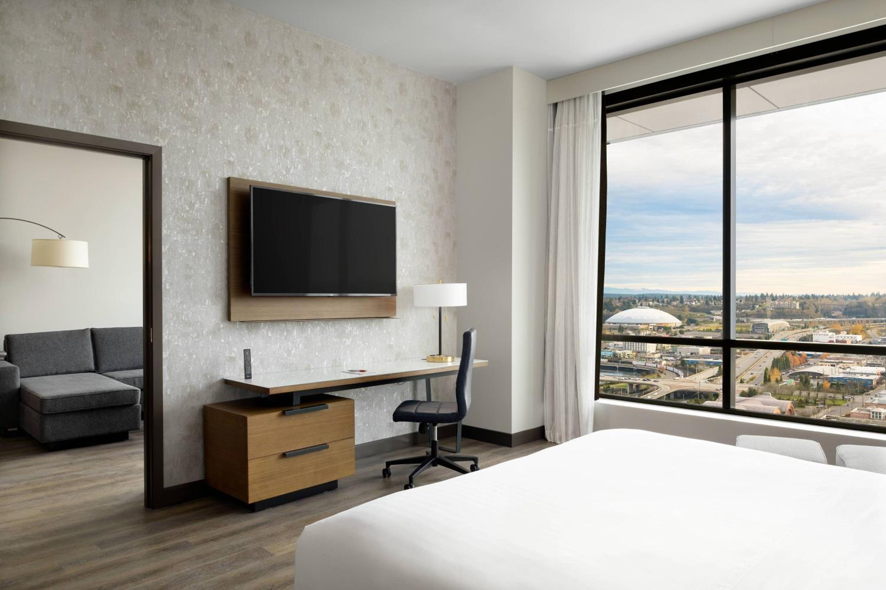 Seattle Vacations - Marriott Tacoma Downtown - Property Image 4