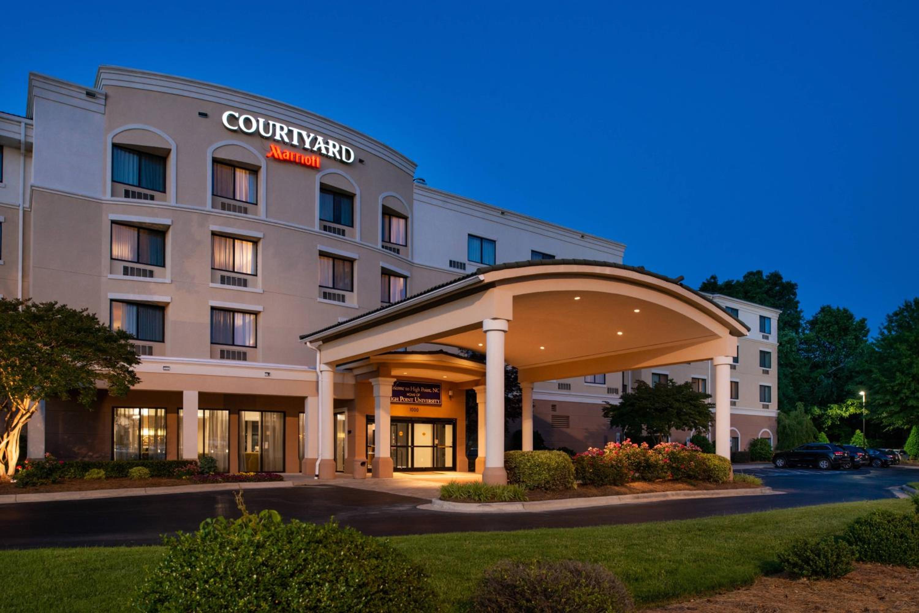 Hotel Courtyard High Point