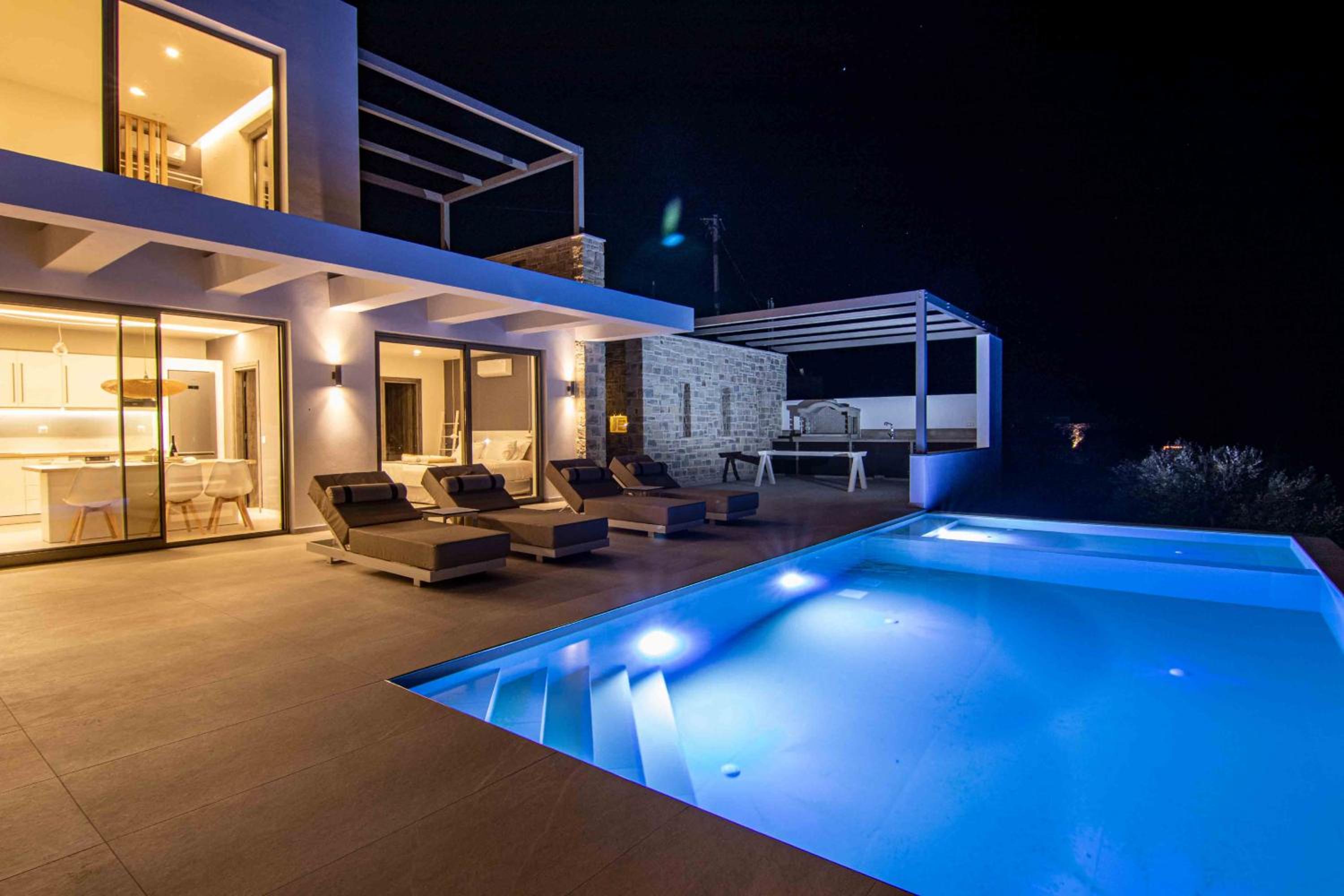 Crete Villa Paseathea, Luxurious Pool Getaway