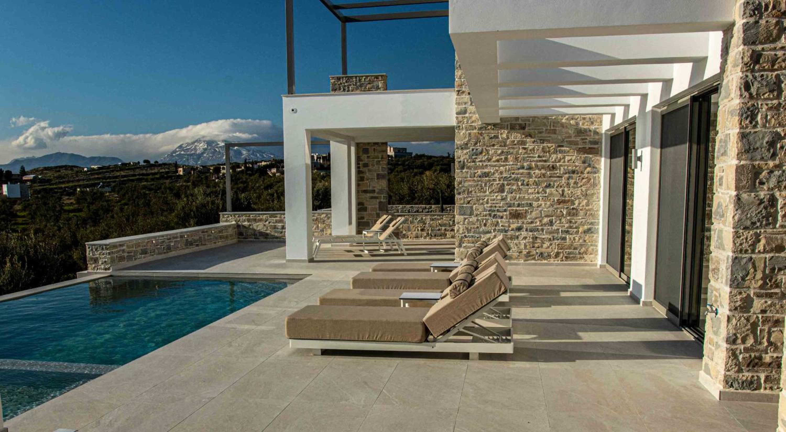 Crete Villa Paseathea, Luxurious Pool Getaway