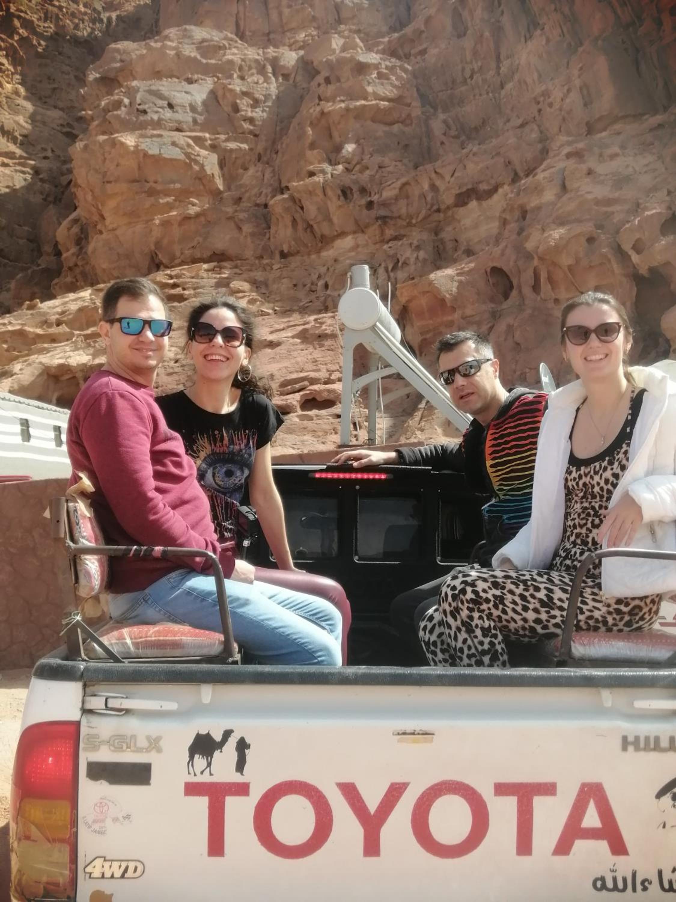 Wadi rum eagle Luxury camp