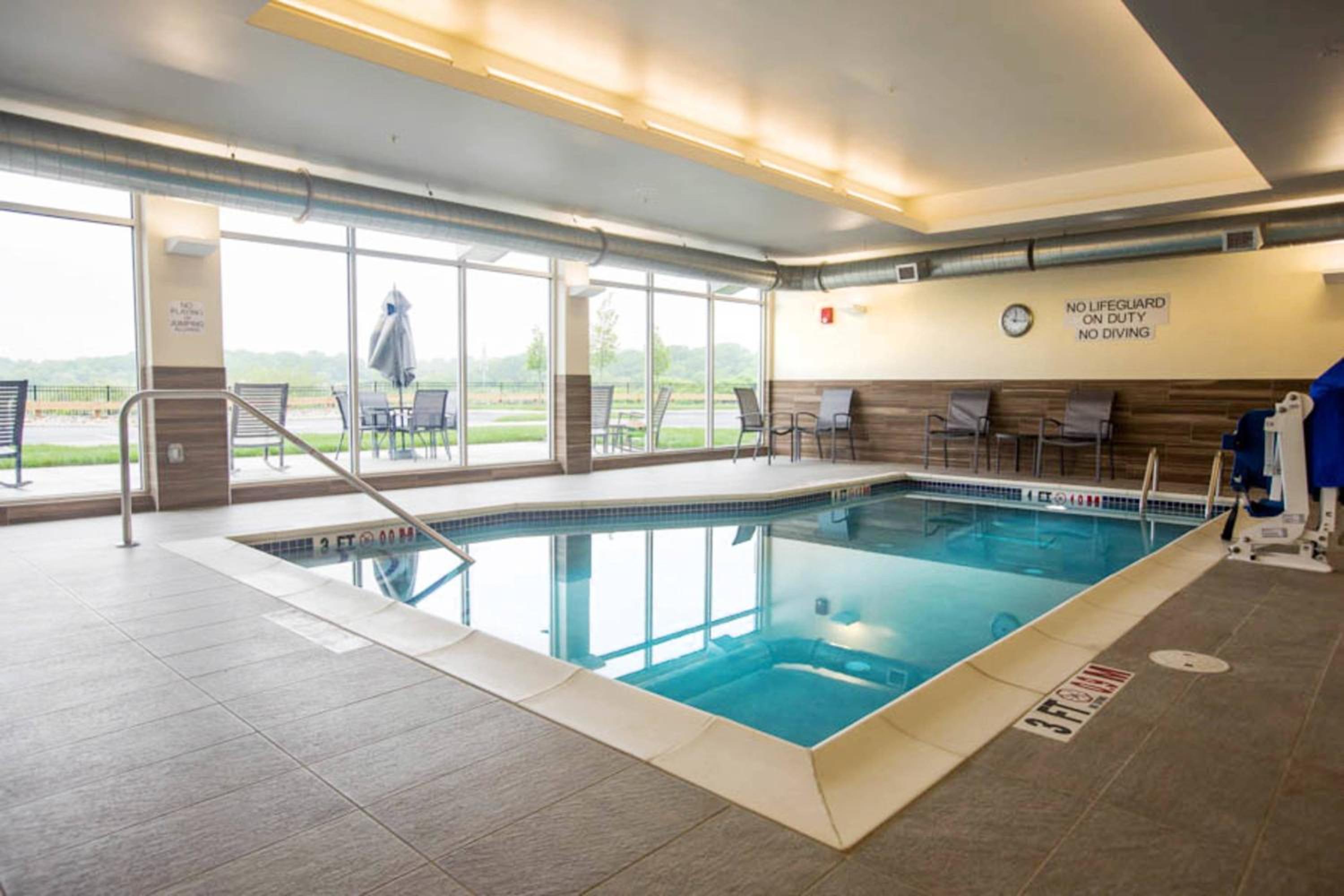 Fairfield Inn Suites by Marriott Philadelphia Broomall/Newtown Square - Property Image 17