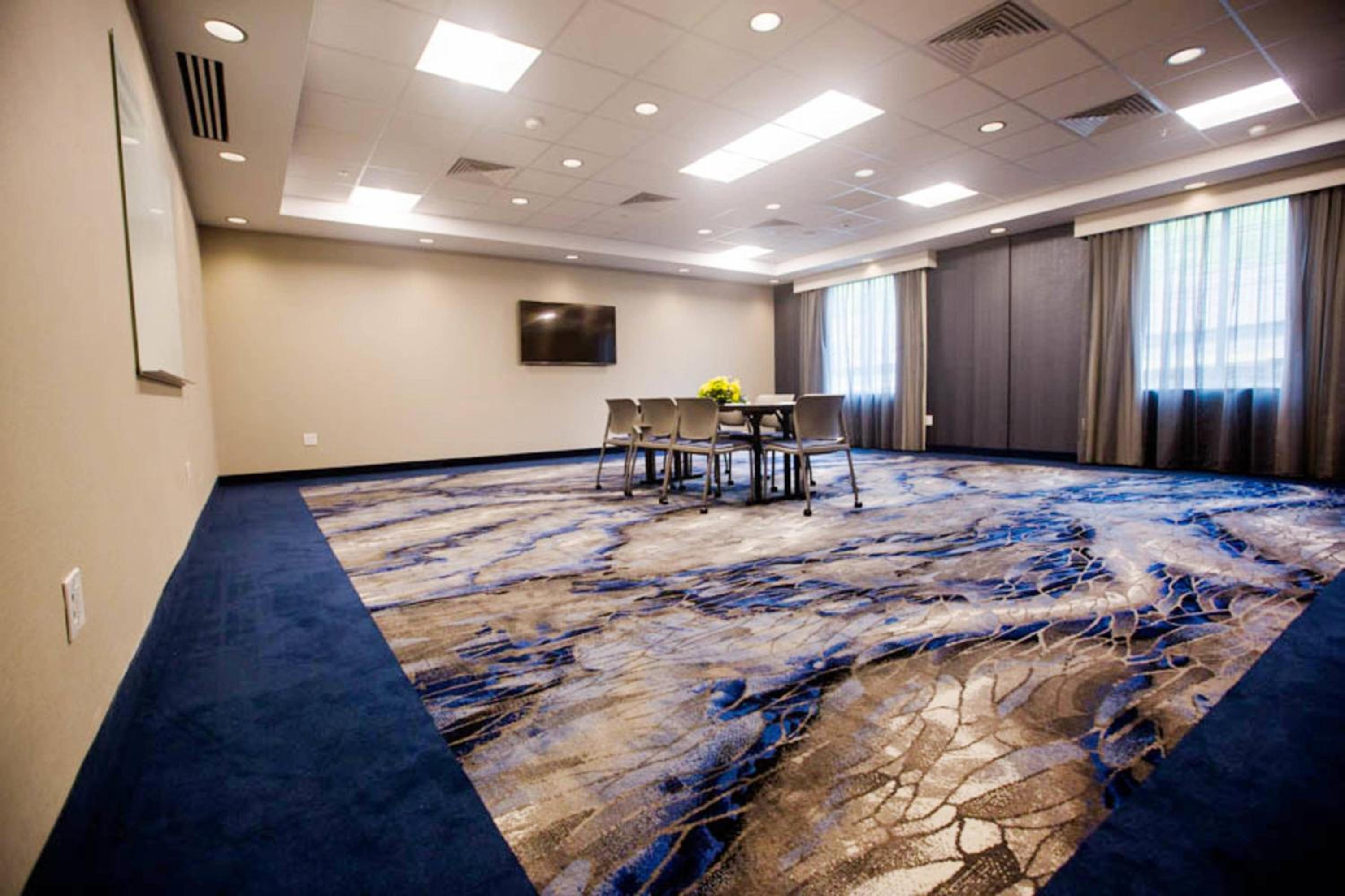 Fairfield Inn Suites by Marriott Philadelphia Broomall/Newtown Square - Property Image 27