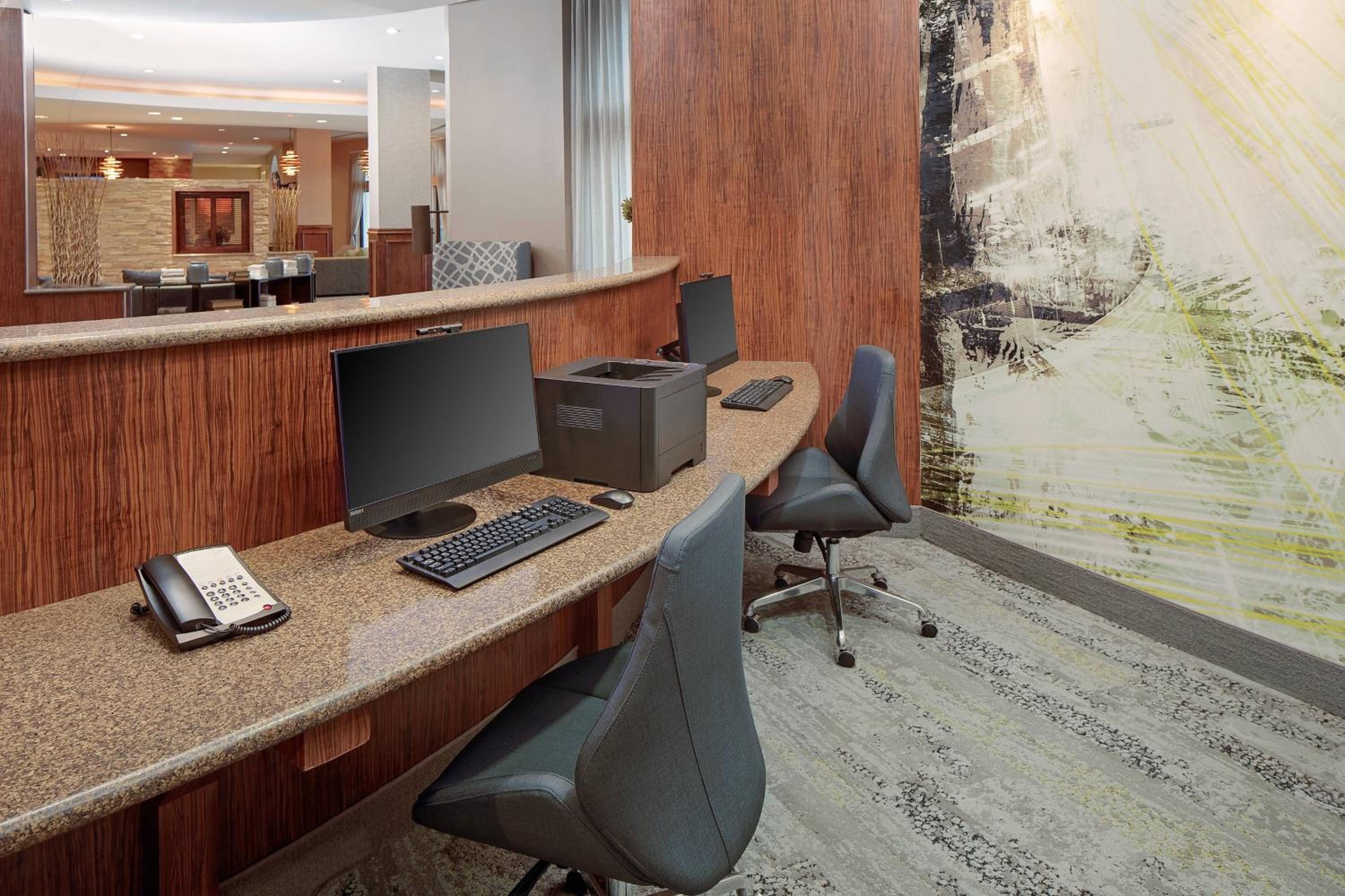 Houma Vacations - Courtyard by Marriott Houma - Property Image 2
