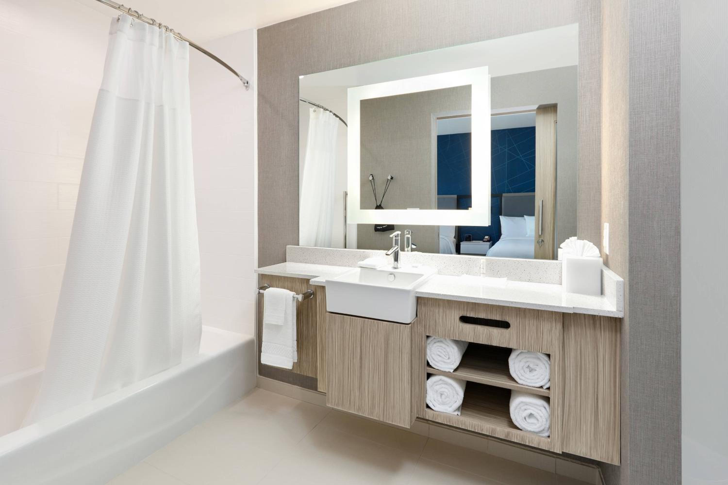 Mansfield Vacations - SpringHill Suites by Marriott Dallas Mansfield - Property Image 2
