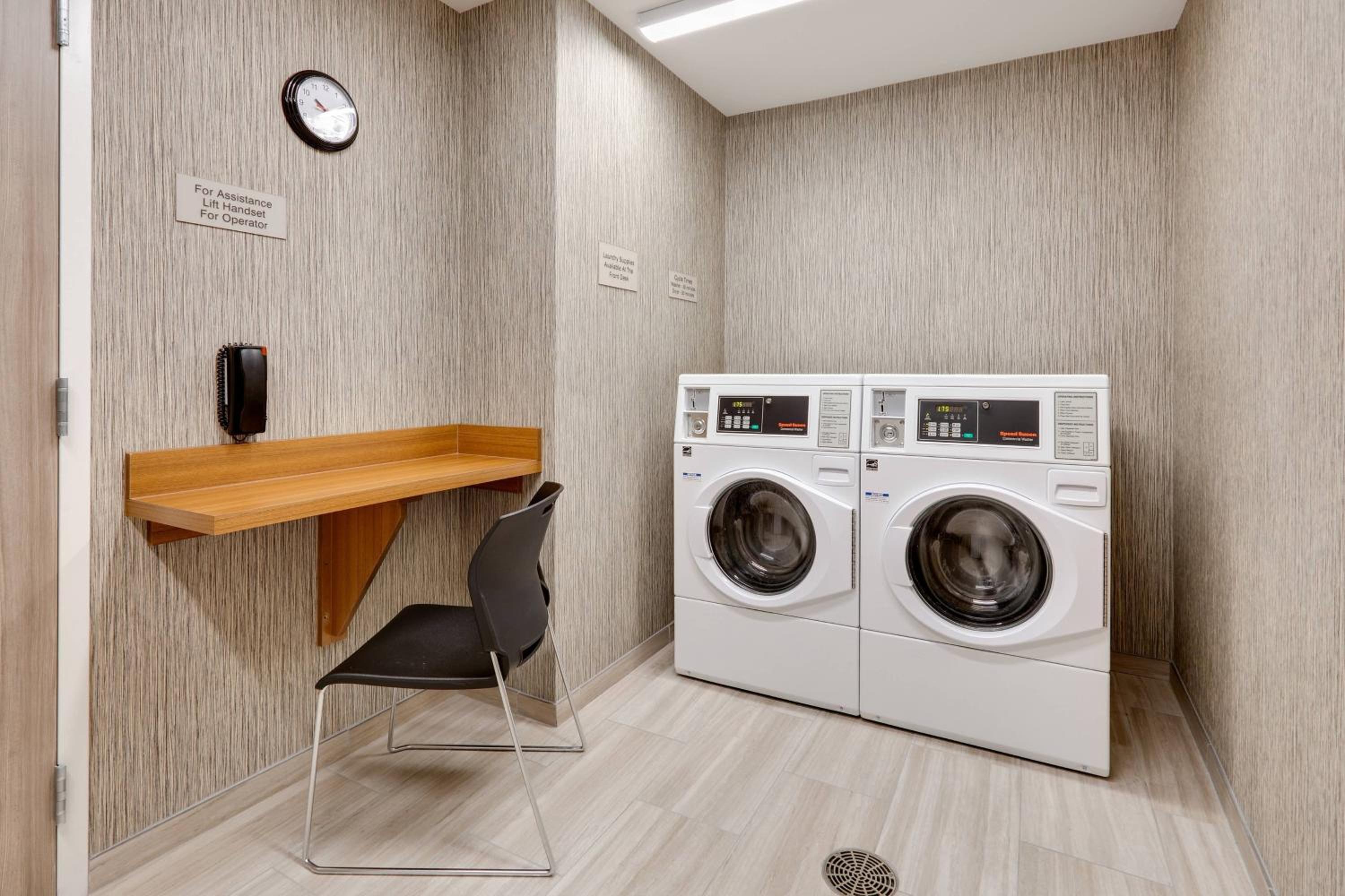 Mansfield Vacations - SpringHill Suites by Marriott Dallas Mansfield - Property Image 6