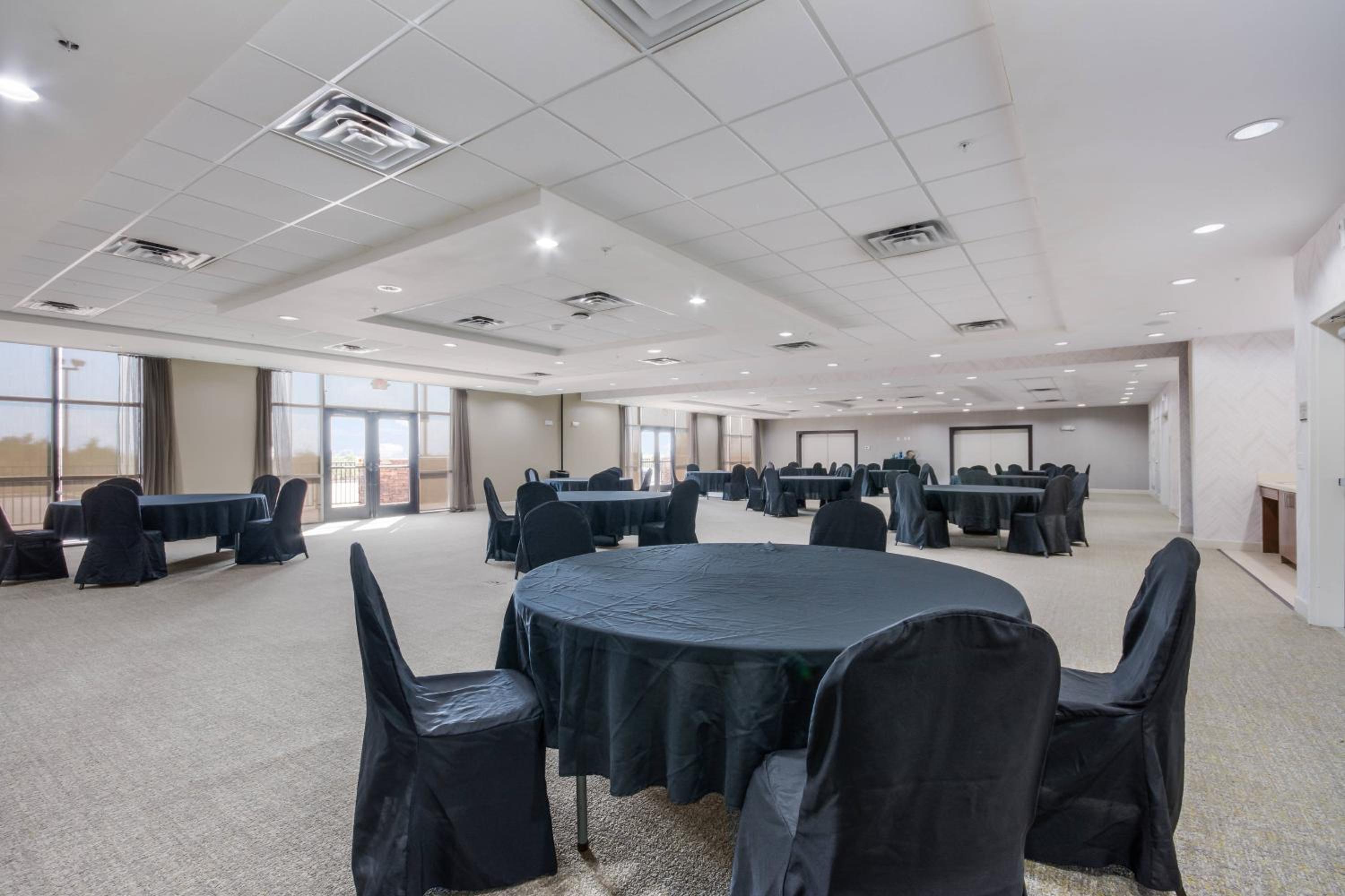 Enid Vacations - SpringHill Suites by Marriott Enid - Property Image 2
