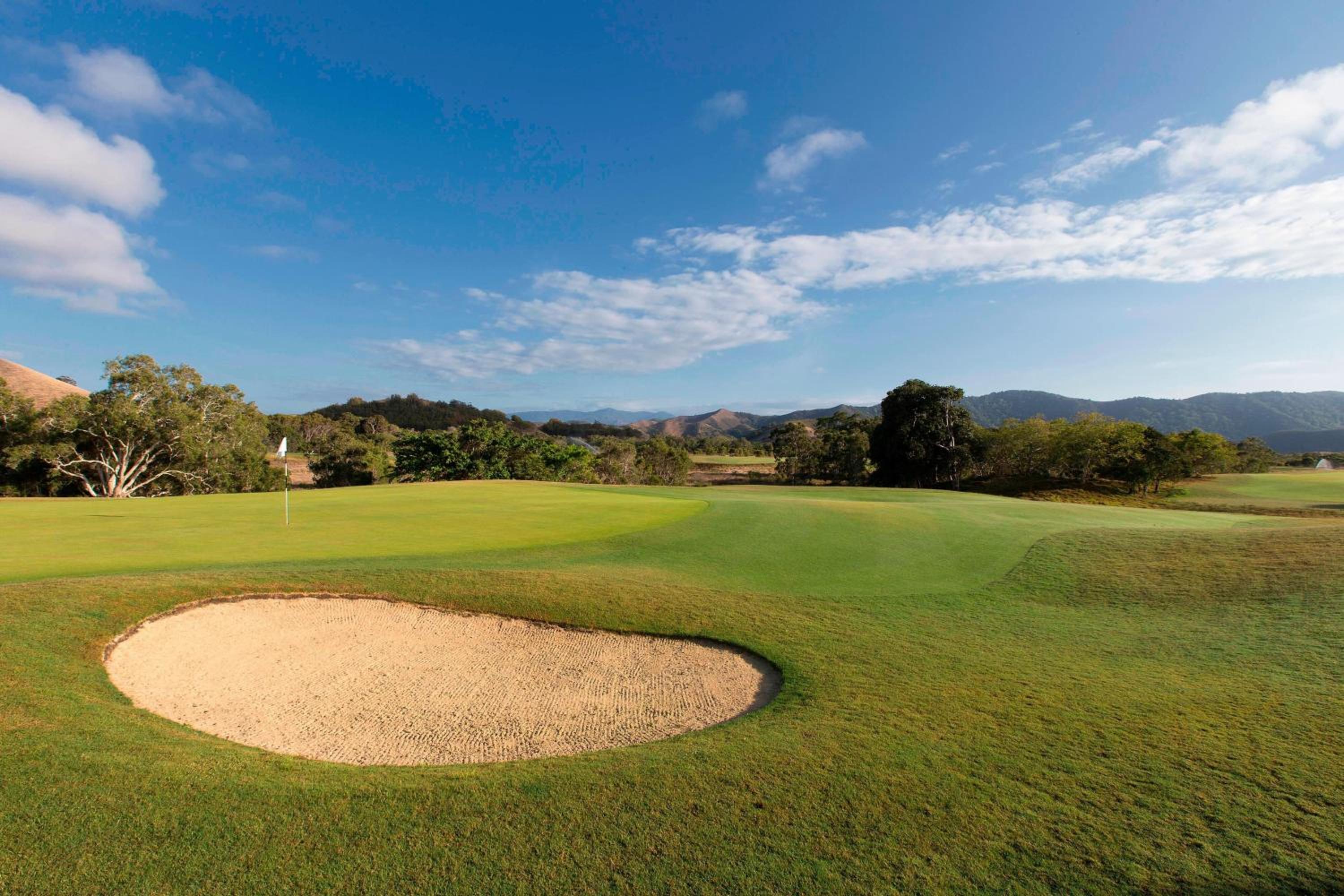 Sheraton New Caledonia Deva Spa & Golf Resort