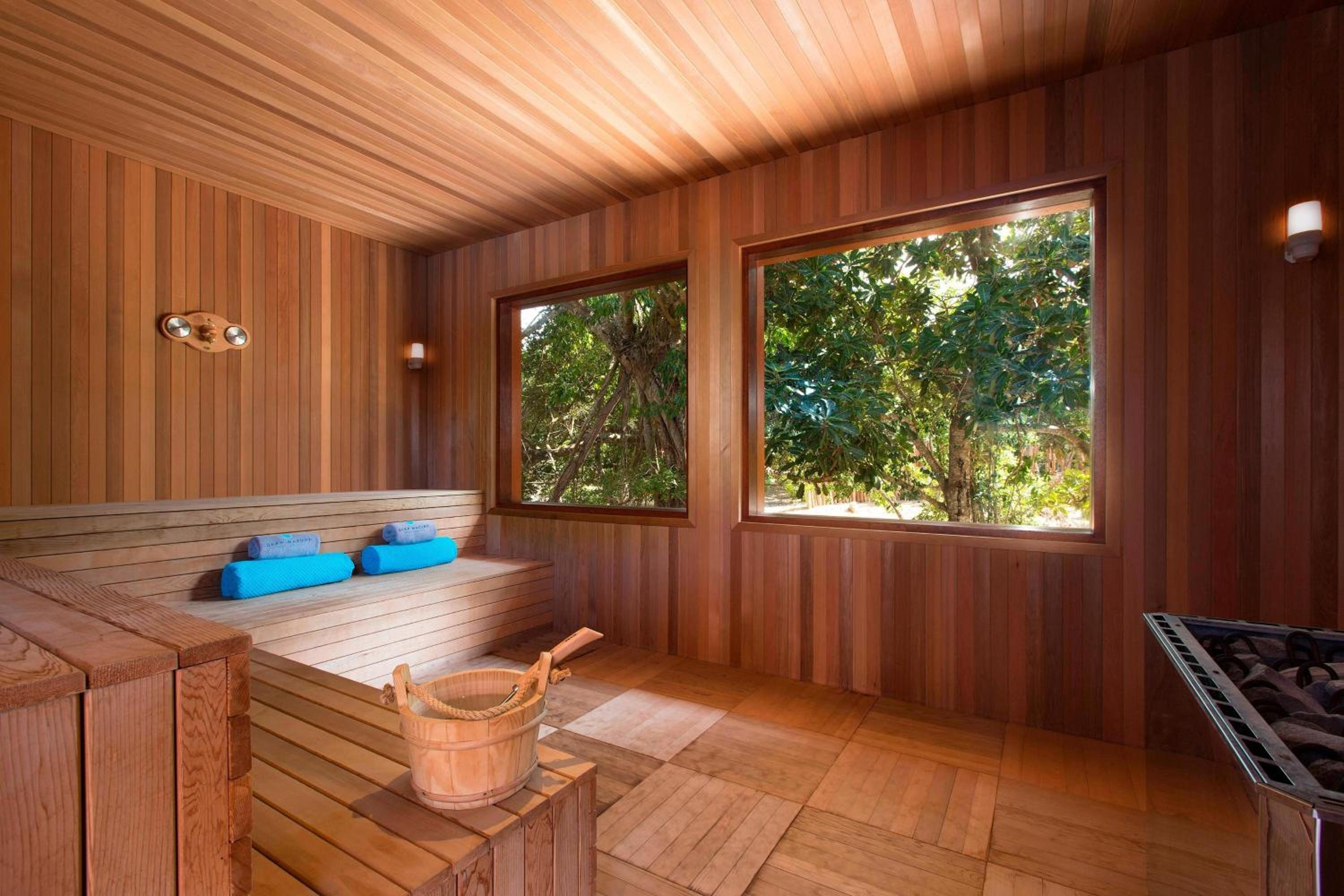 Sheraton New Caledonia Deva Spa & Golf Resort