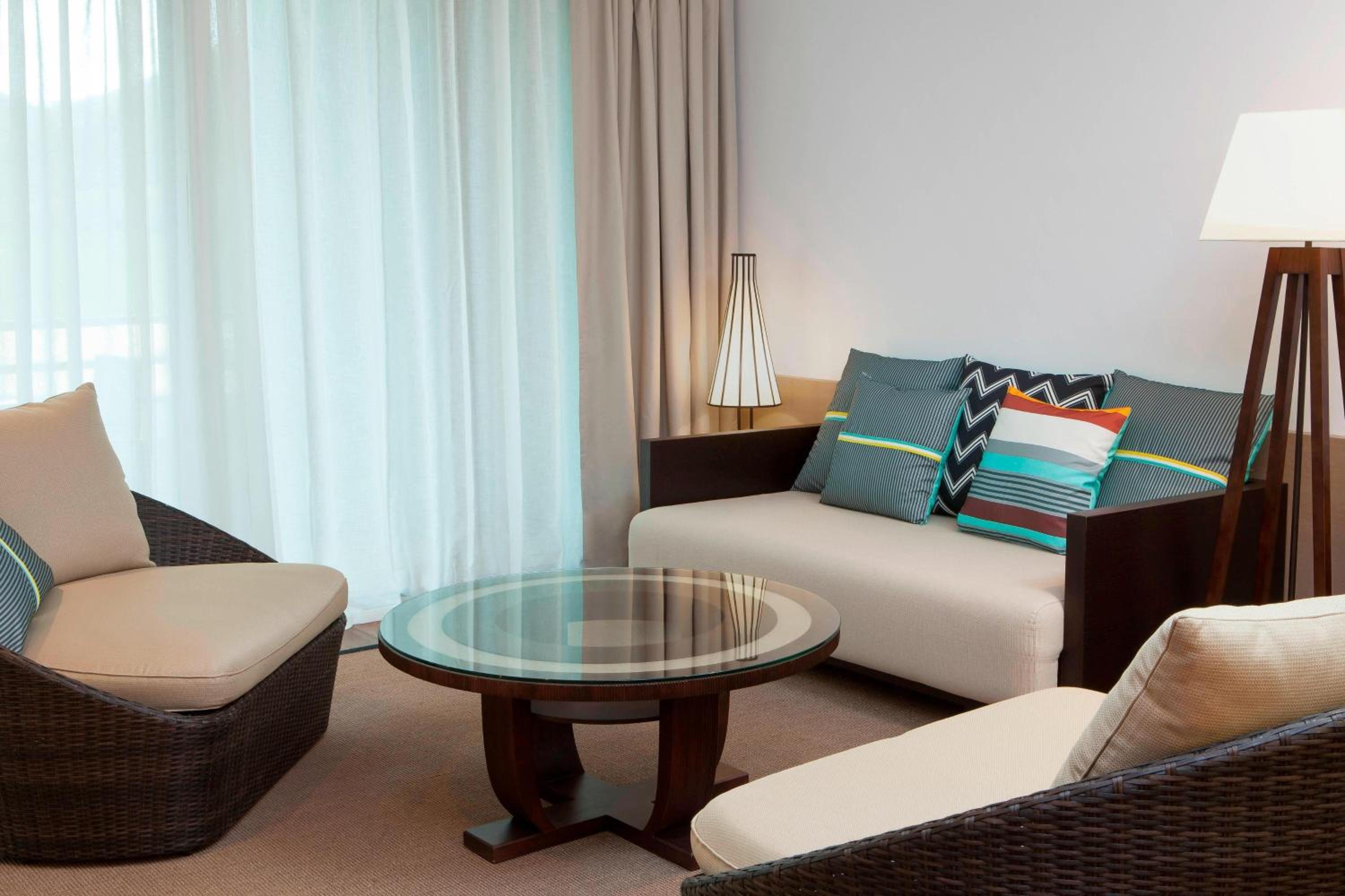 Sheraton New Caledonia Deva Spa & Golf Resort