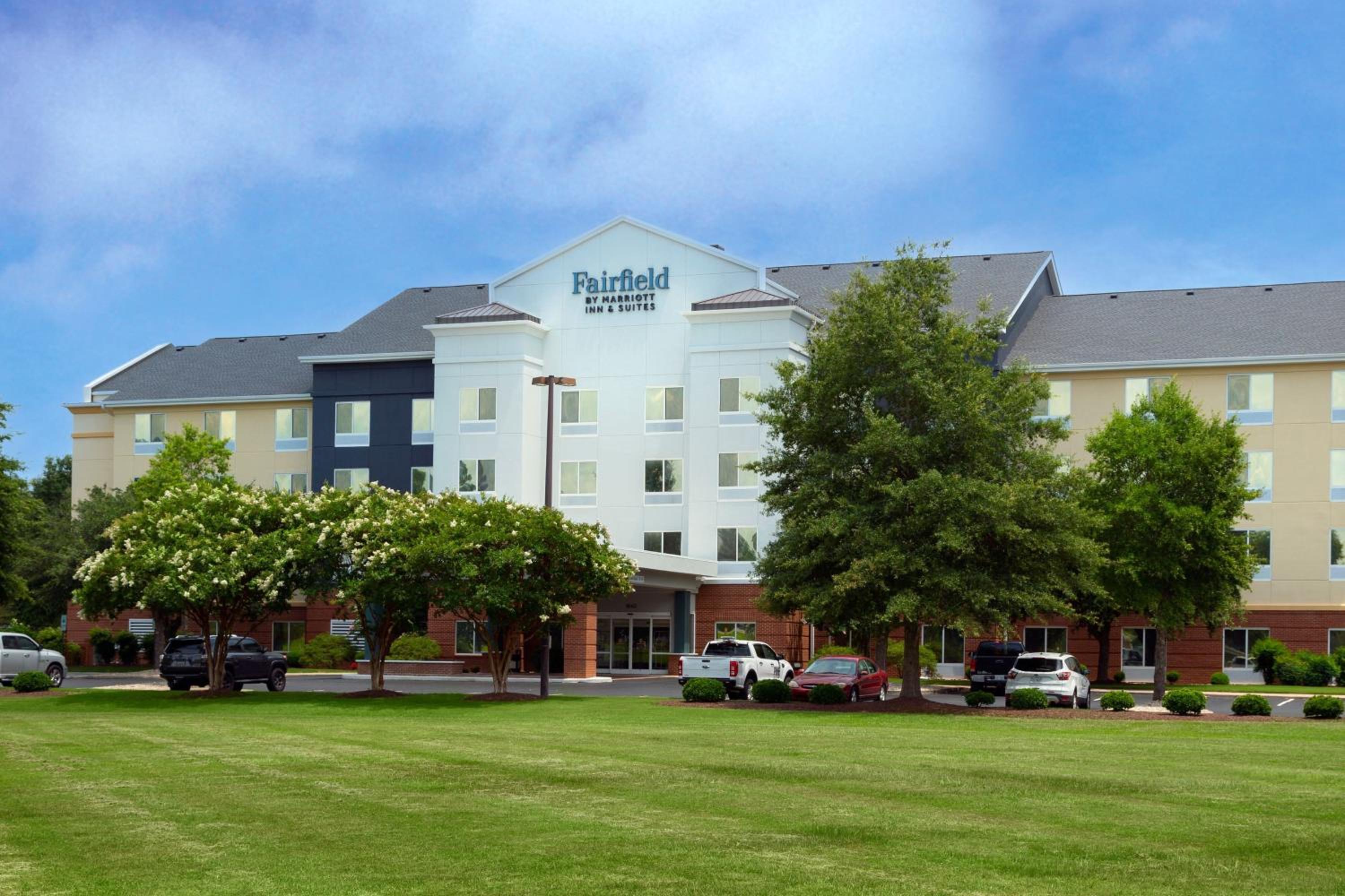 Elizabeth City Vacations - Fairfield Inn  Suites Elizabeth City - Property Image 3