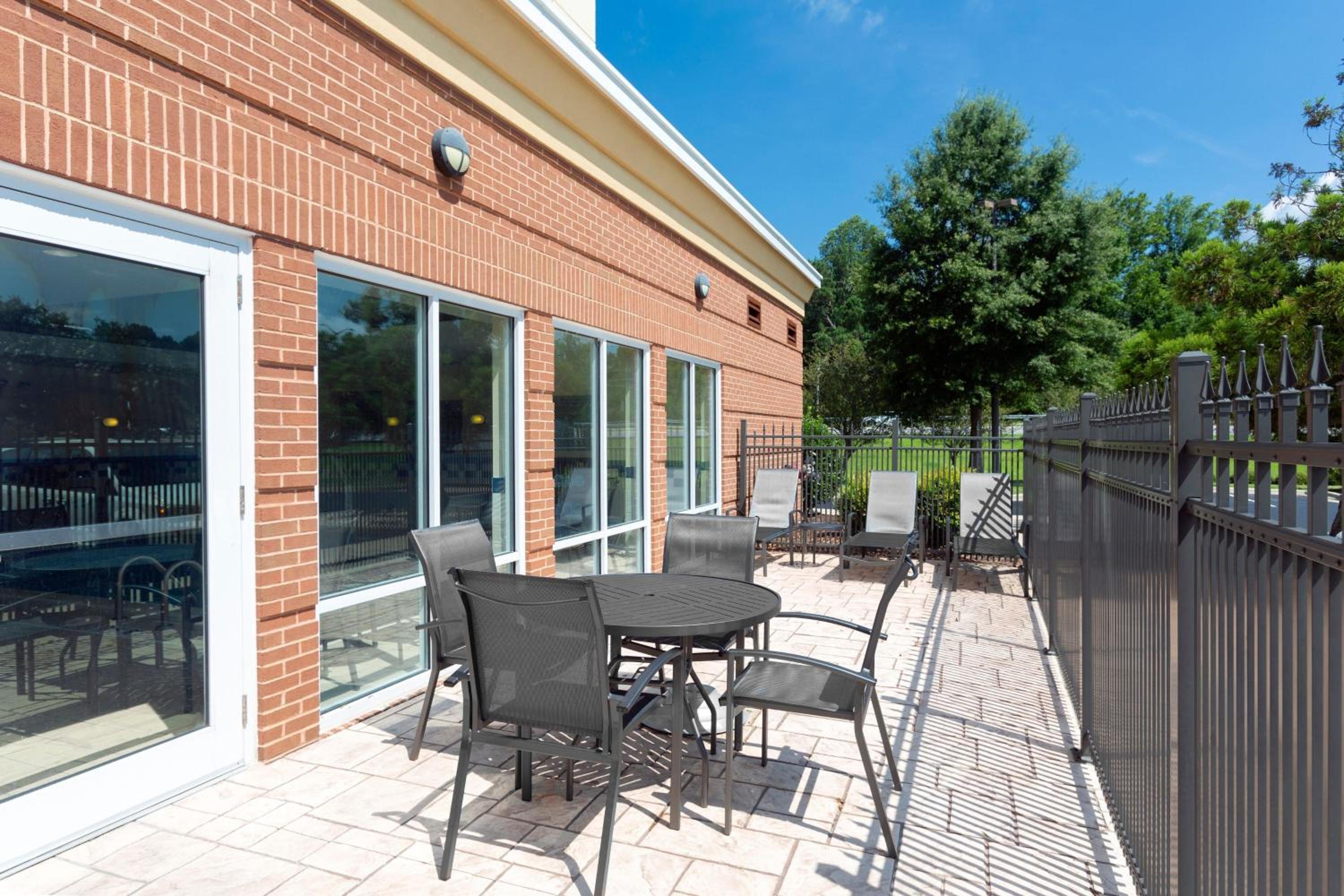 Elizabeth City Vacations - Fairfield Inn  Suites Elizabeth City - Property Image 12