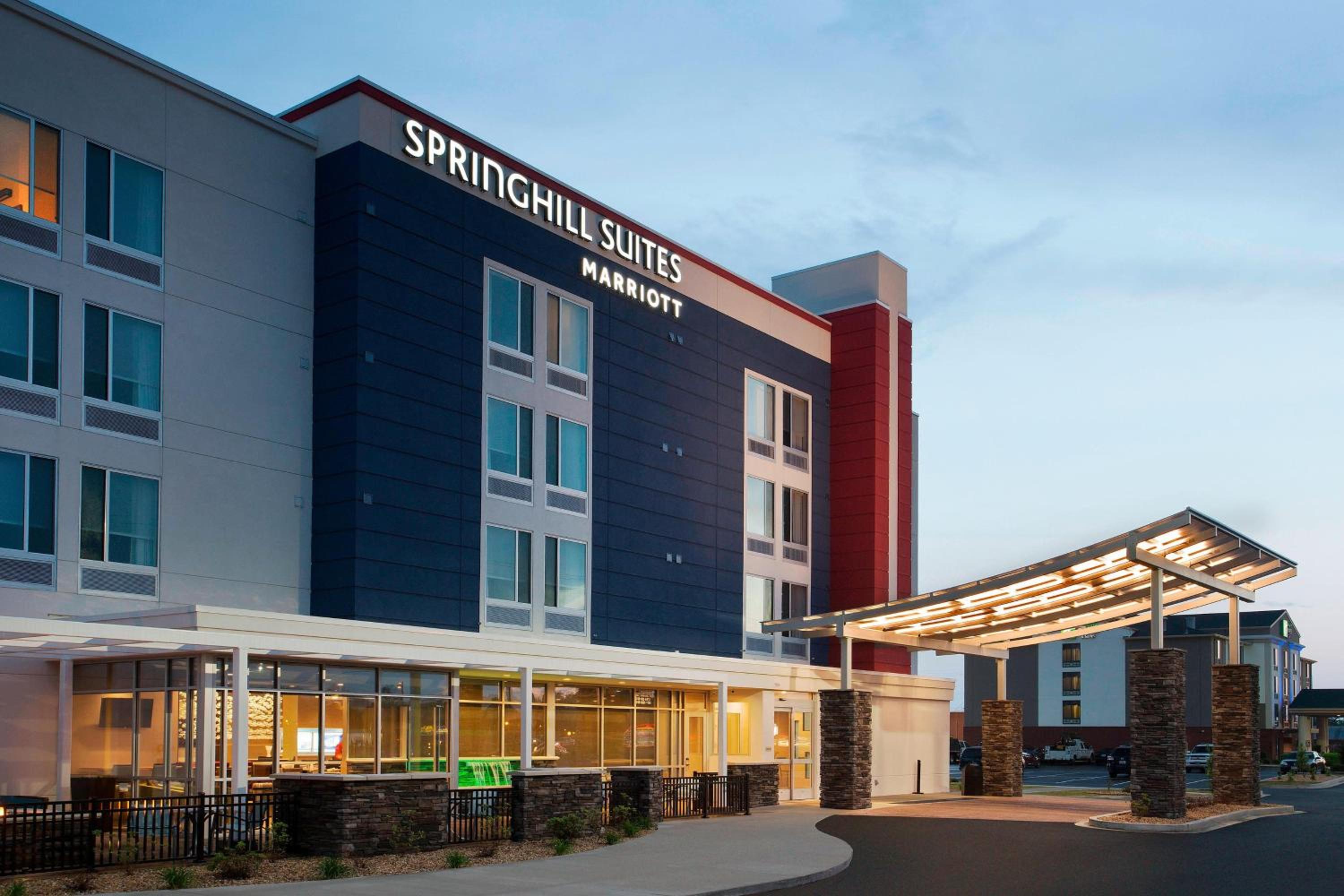 Hotel SpringHill Suites by Marriott Murray - Image 1