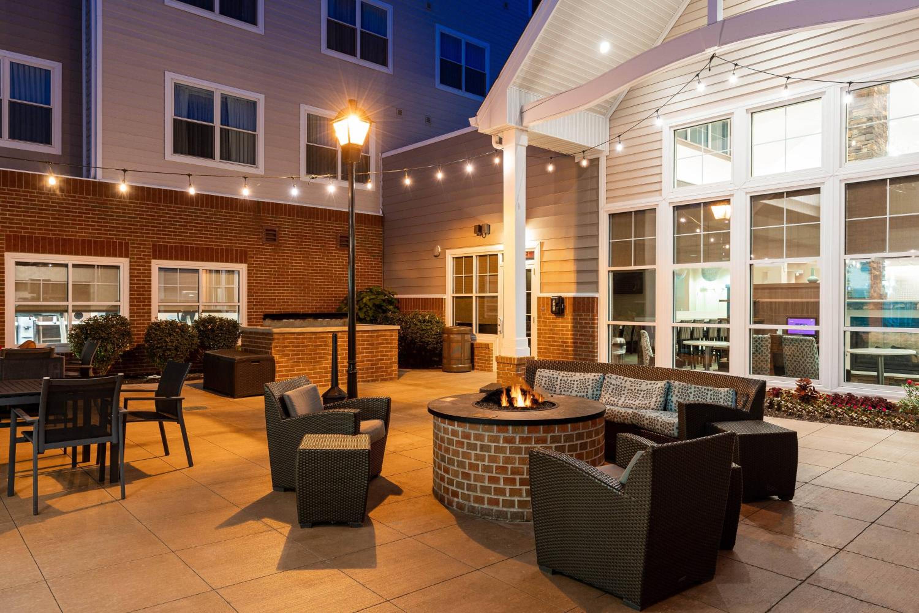 Forsyth Vacations - Residence Inn by Marriott Decatur Forsyth - Property Image 11