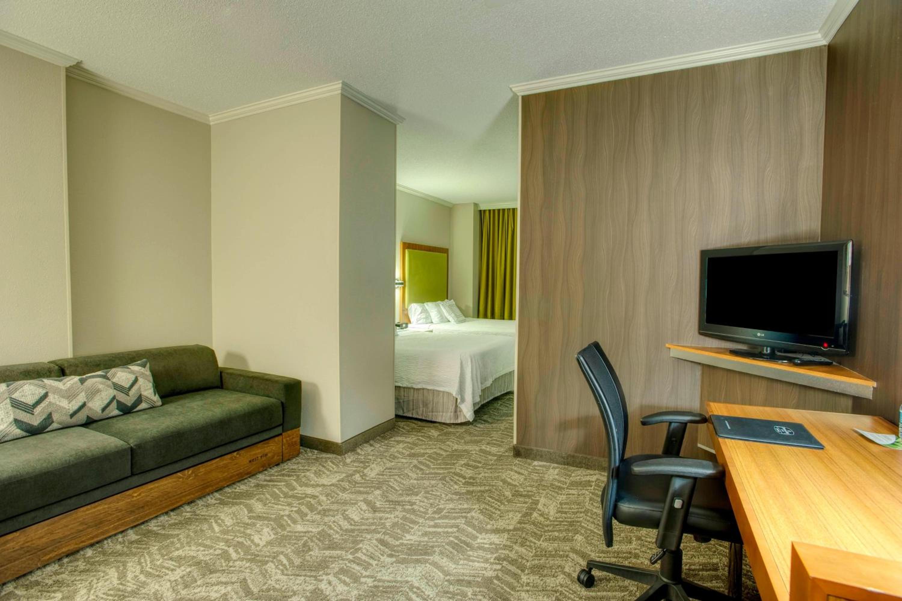 SpringHill Suites by Marriott Lawrence Downtown, Billede 37