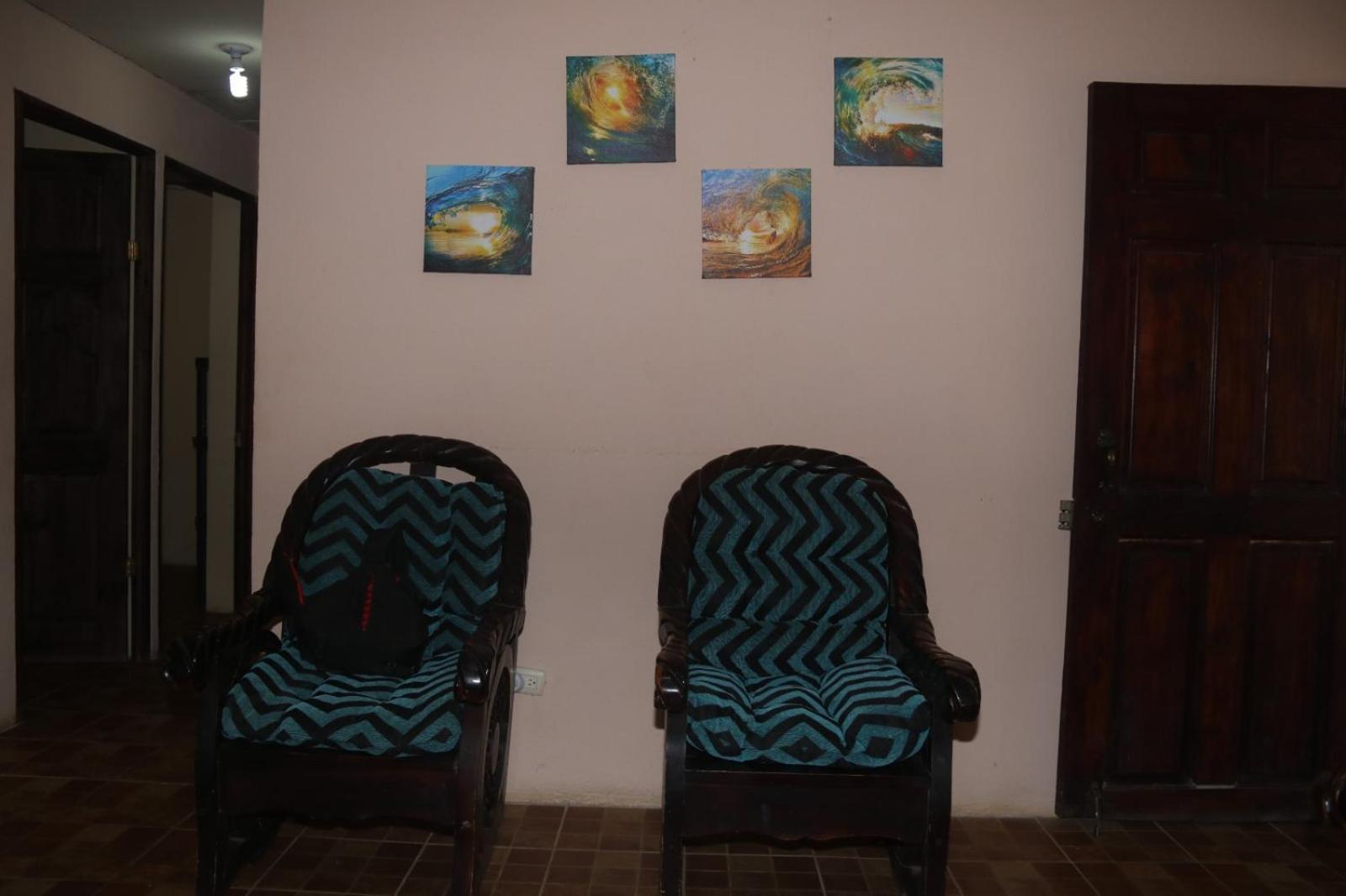 Casa Hidalgo cerca de playa Carrillo