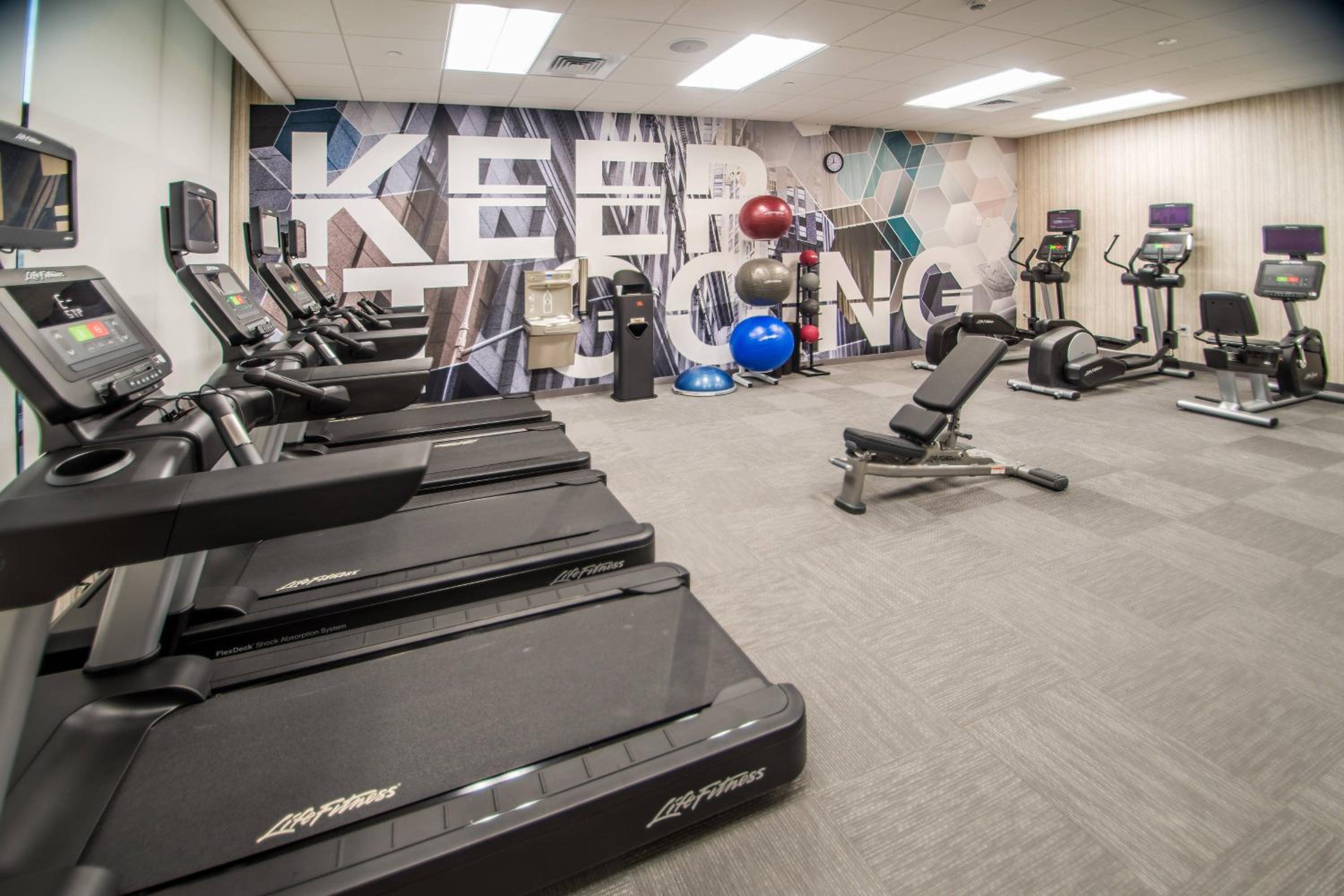 Fayetteville Vacations - SpringHill Suites by Marriott Fayetteville Fort Liberty - Property Image 20
