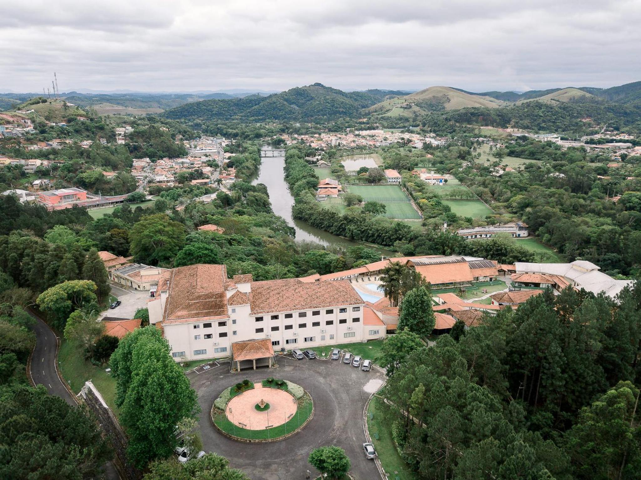 Guararema Parque Hotel