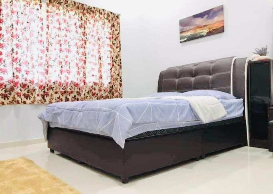 Kundang Villa @ Tasik Biru - 3 Bedrooms Bungalow photo 8