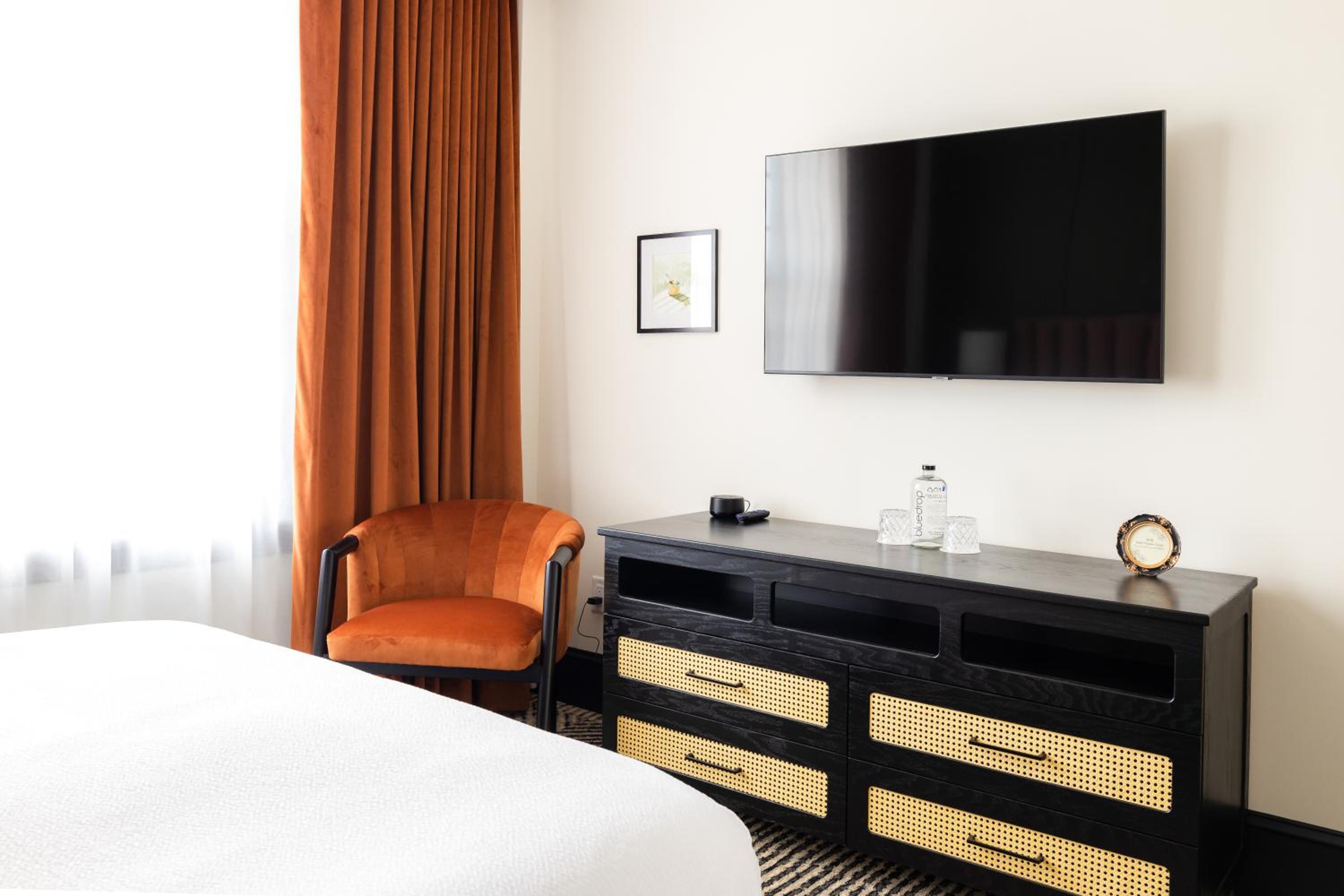 Portsmouth Vacations - Hotel Thaxter - Property Image 13