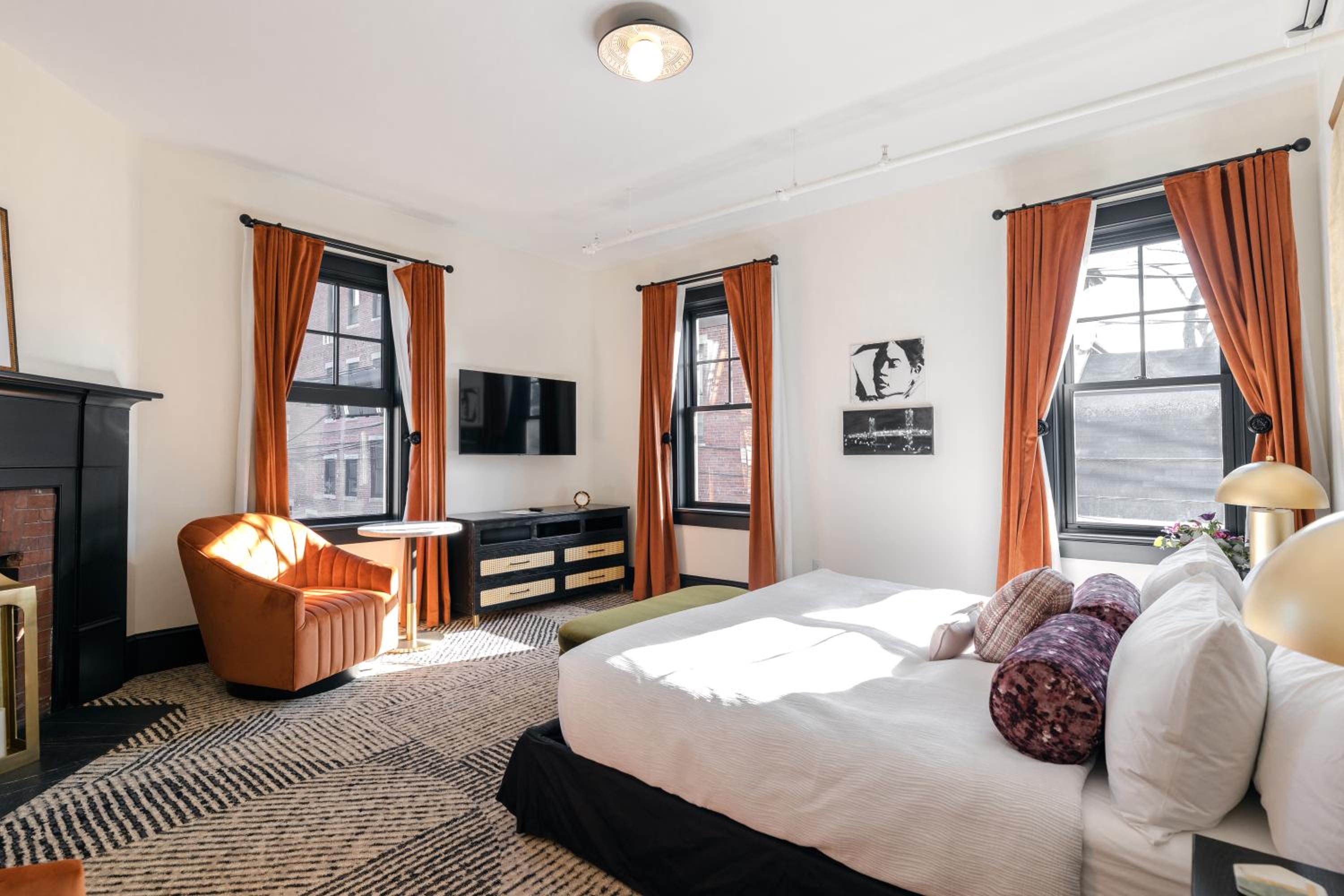 Portsmouth Vacations - Hotel Thaxter - Property Image 9