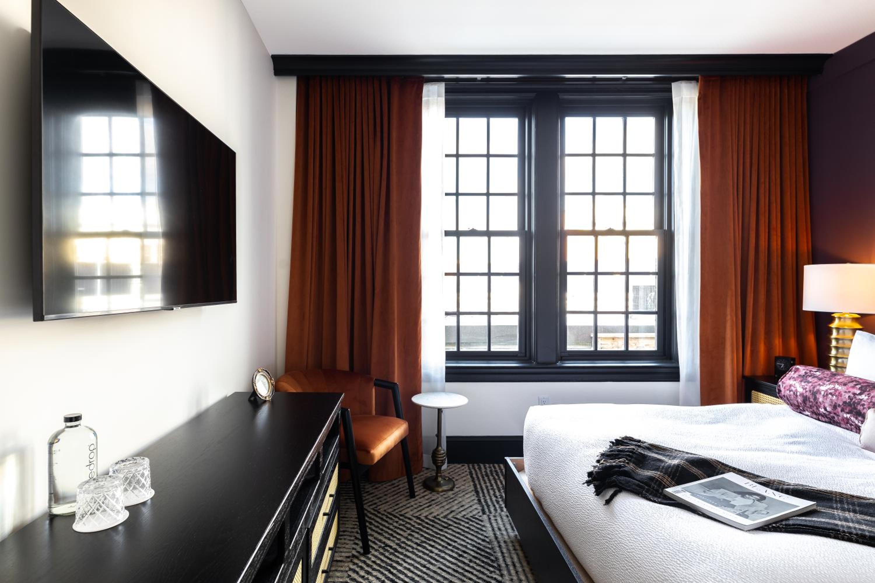 Portsmouth Vacations - Hotel Thaxter - Property Image 2