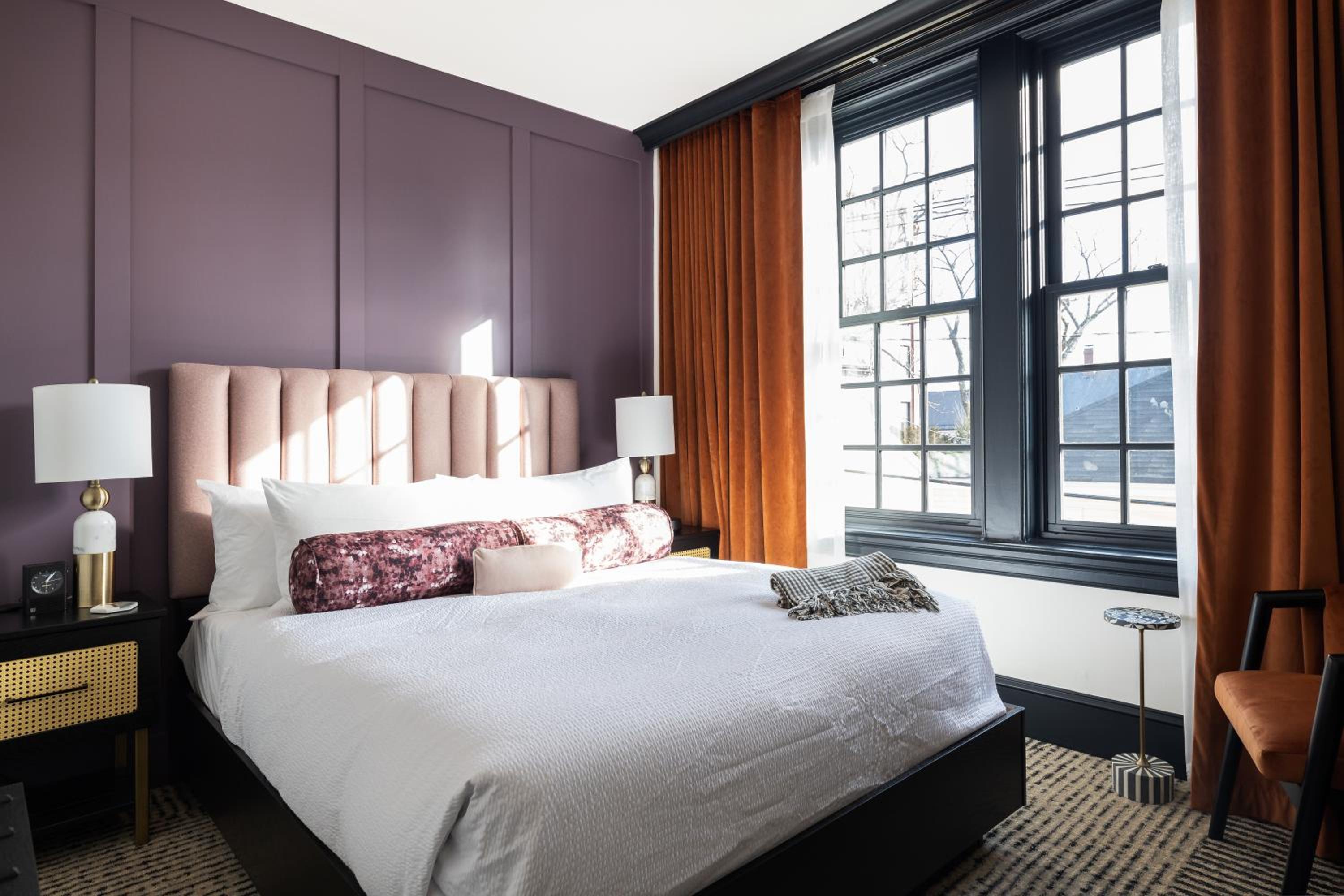 Portsmouth Vacations - Hotel Thaxter - Property Image 3