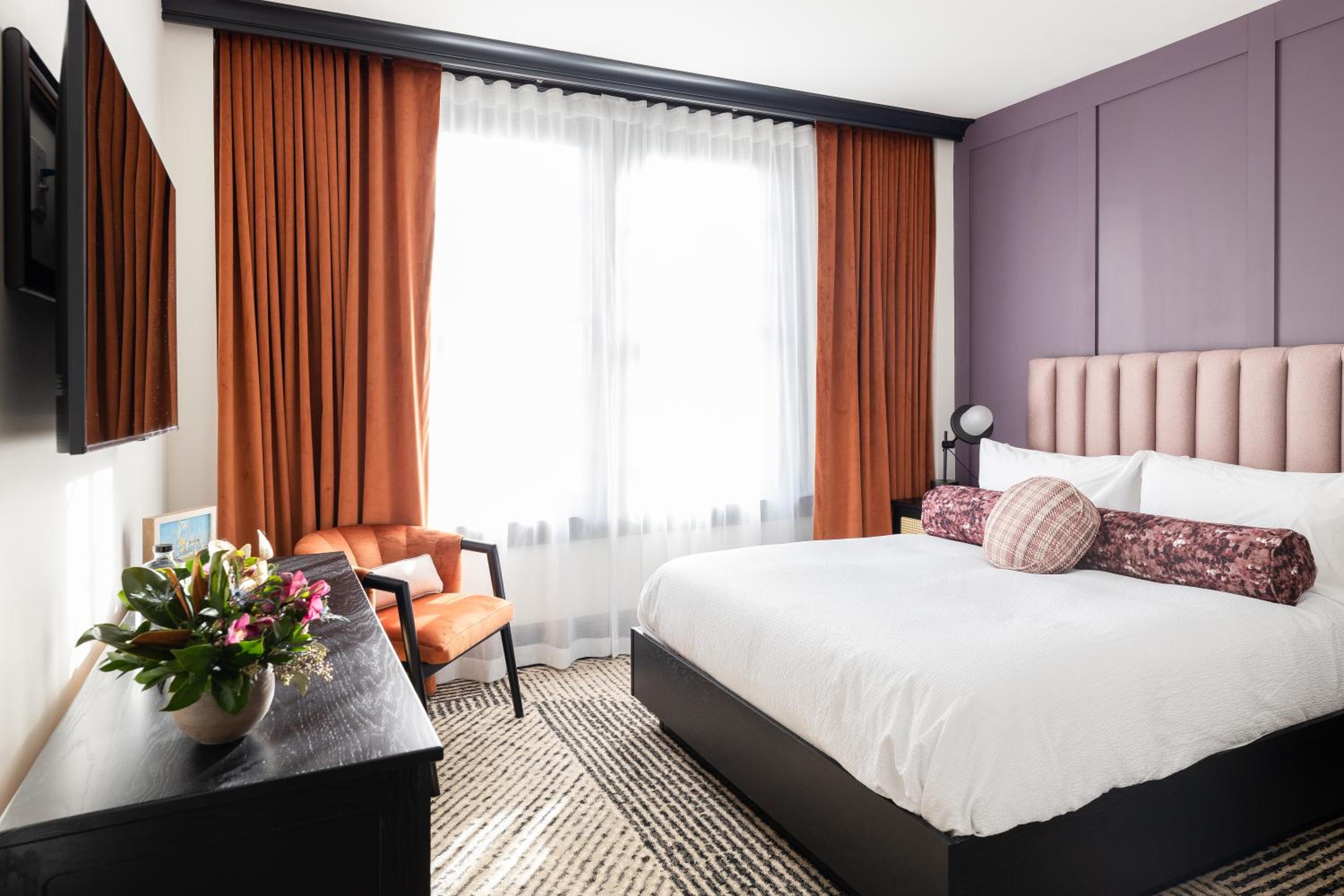 Portsmouth Vacations - Hotel Thaxter - Property Image 5