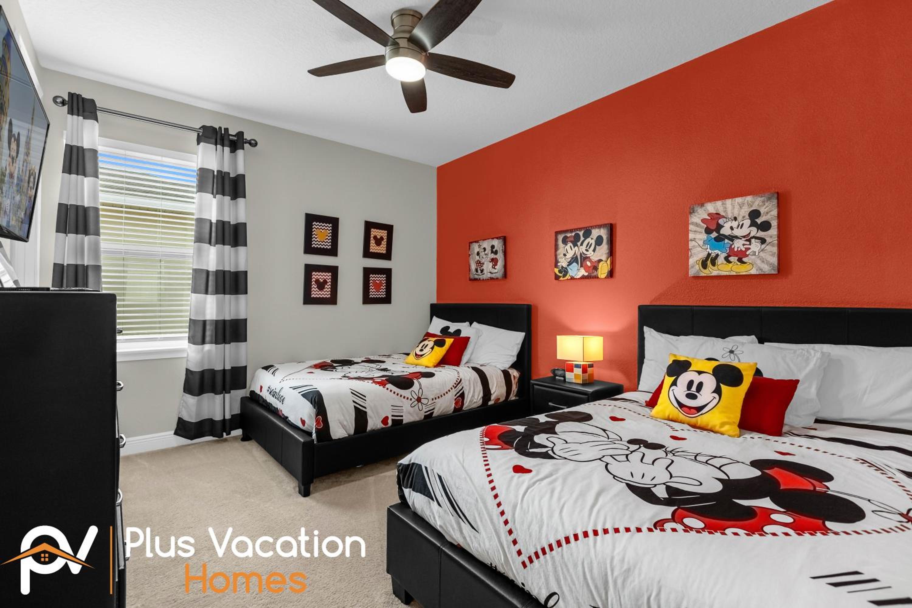 7462 Themed Villa 6BD - Pool Spa-Game room