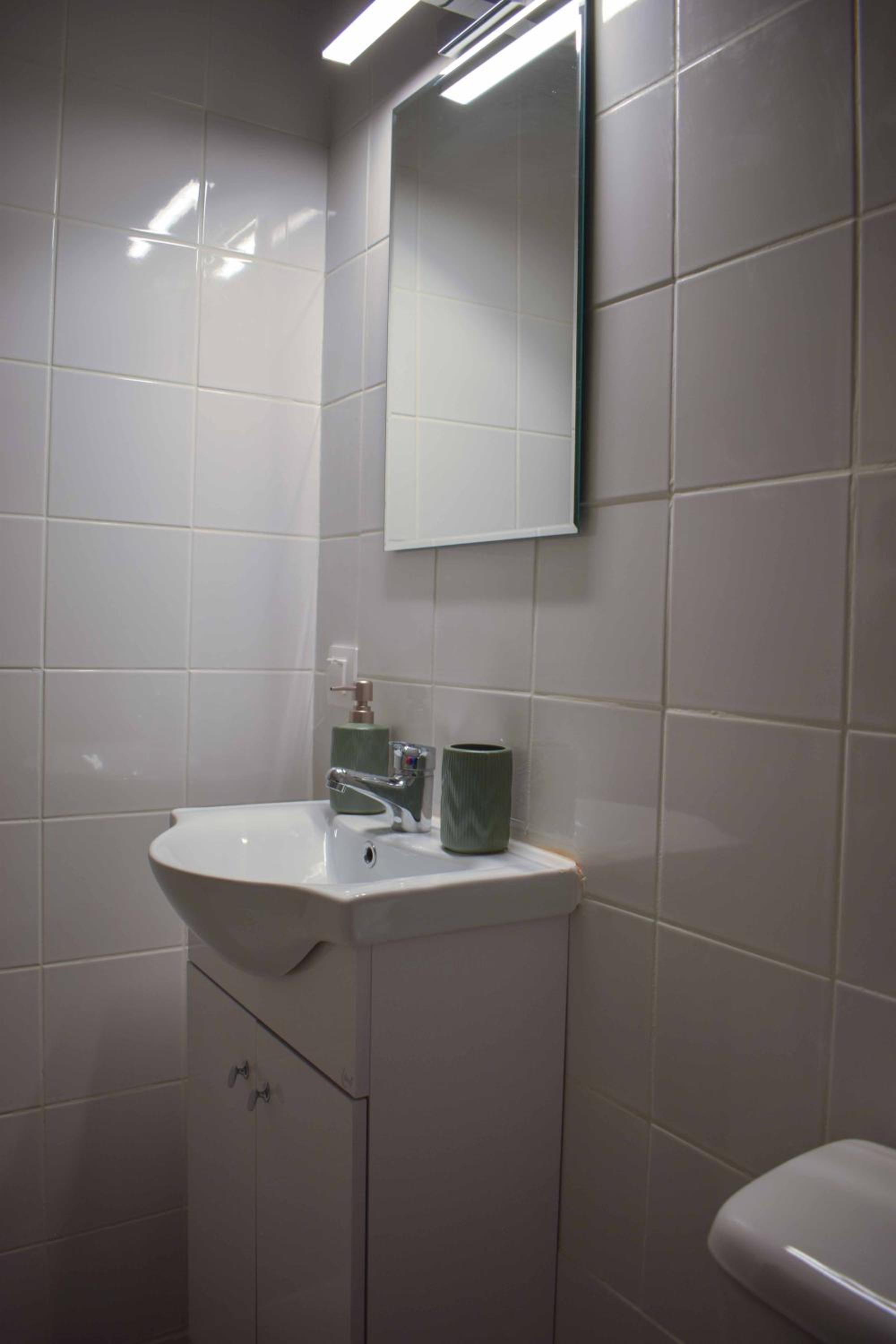URbAN DELUXE APARTMENTS view 2