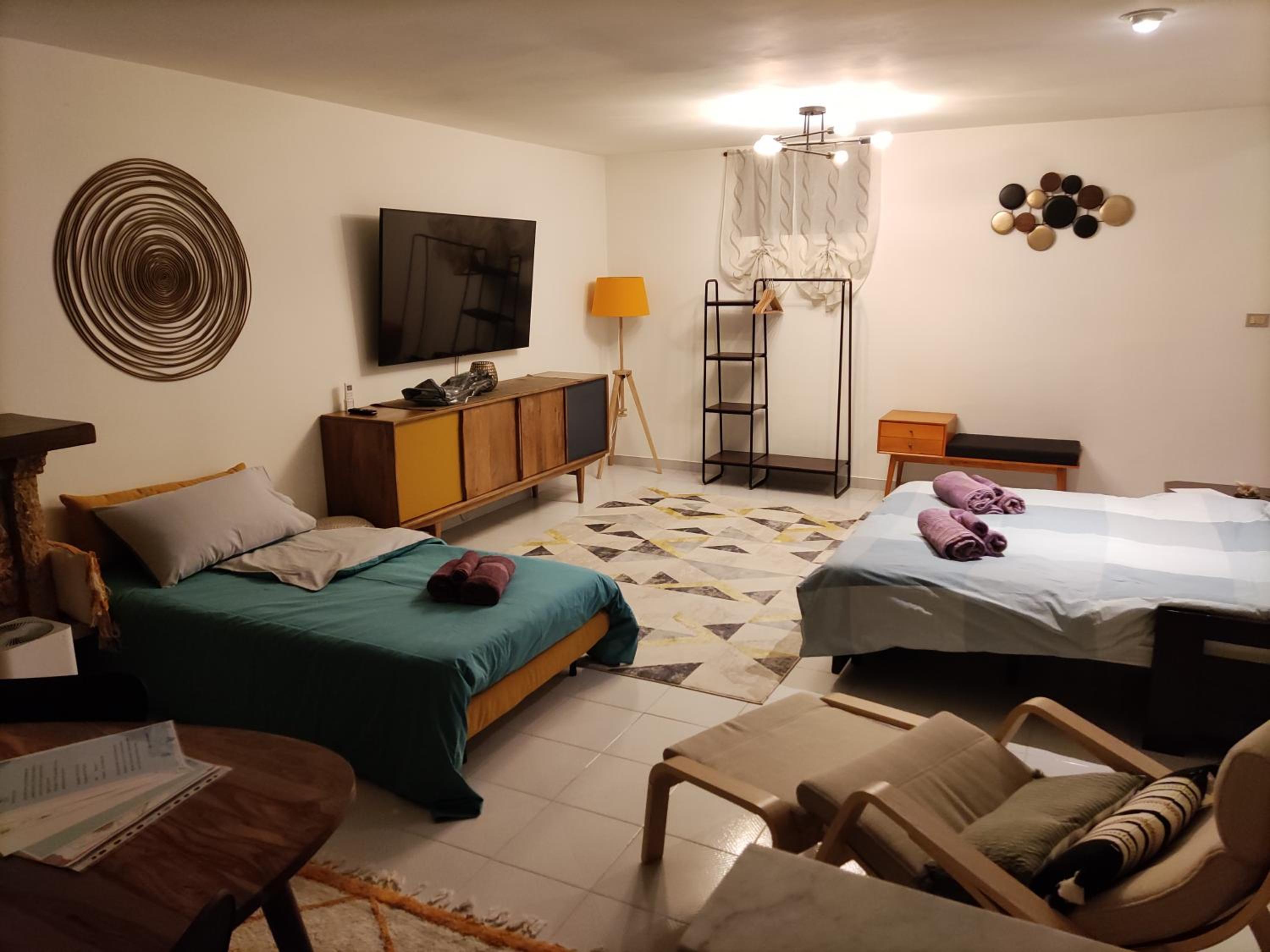 hotel room