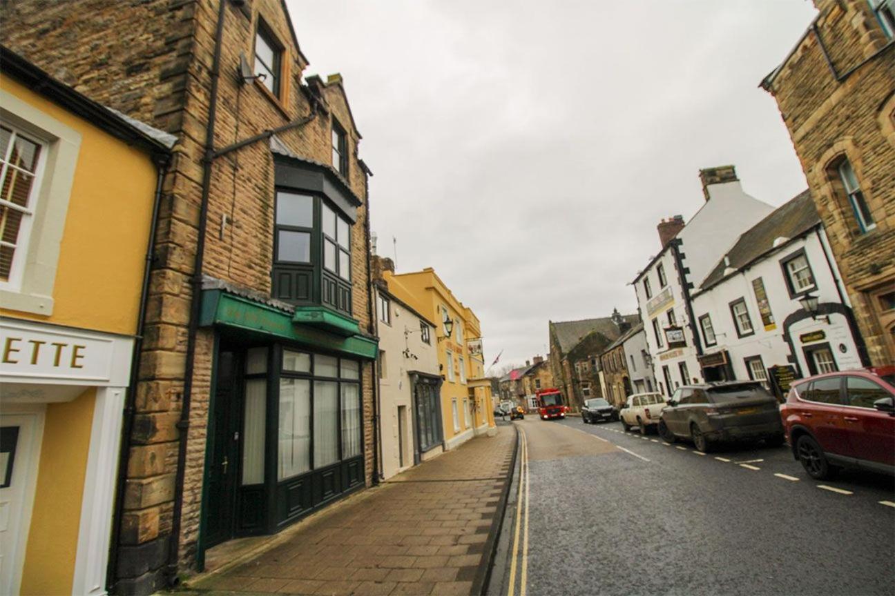 The Drapery, Haltwhistle ideal for exploring Cumbria and Northumberland close to Hadrians Wall view 2