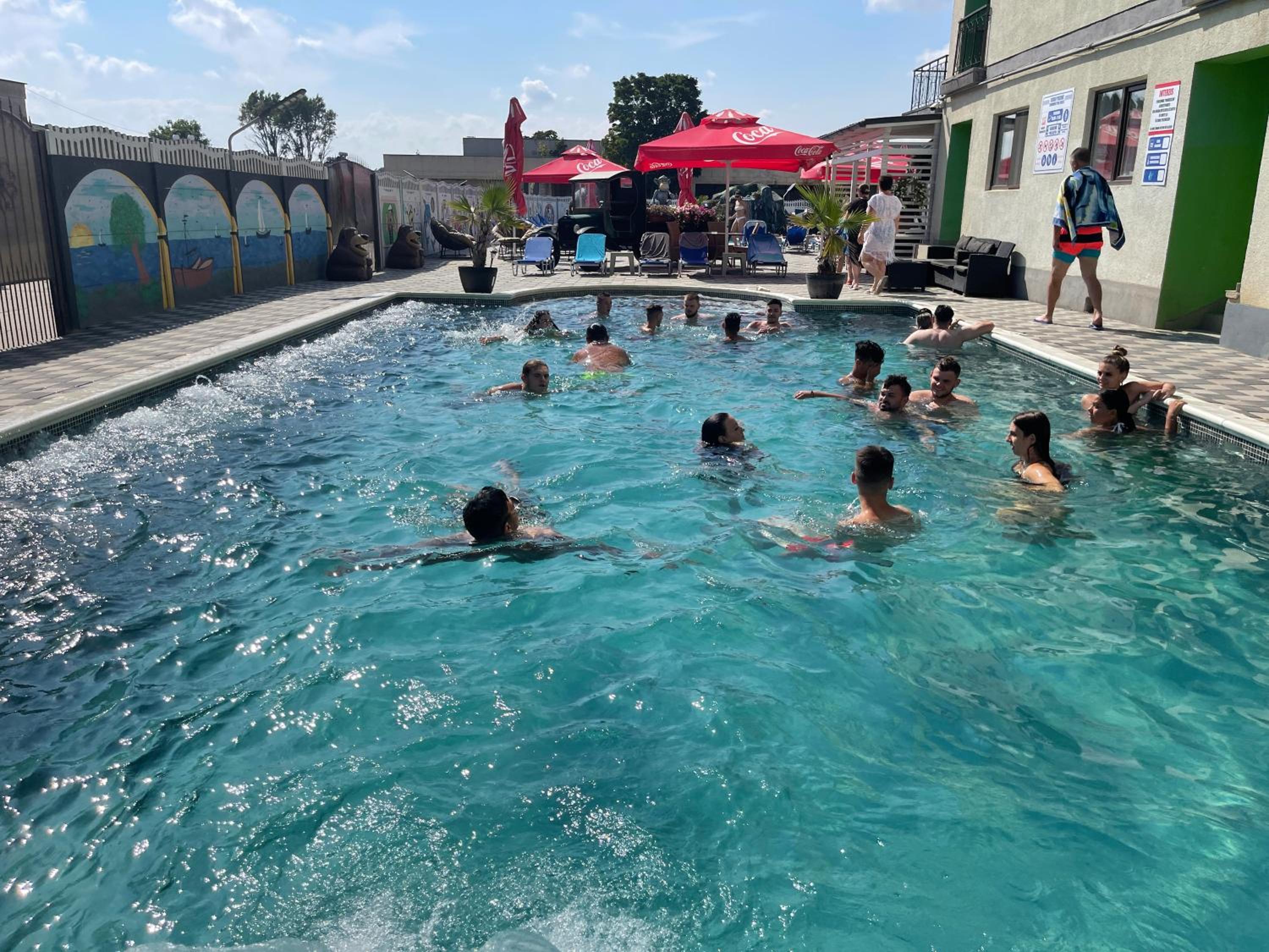 swimming pool