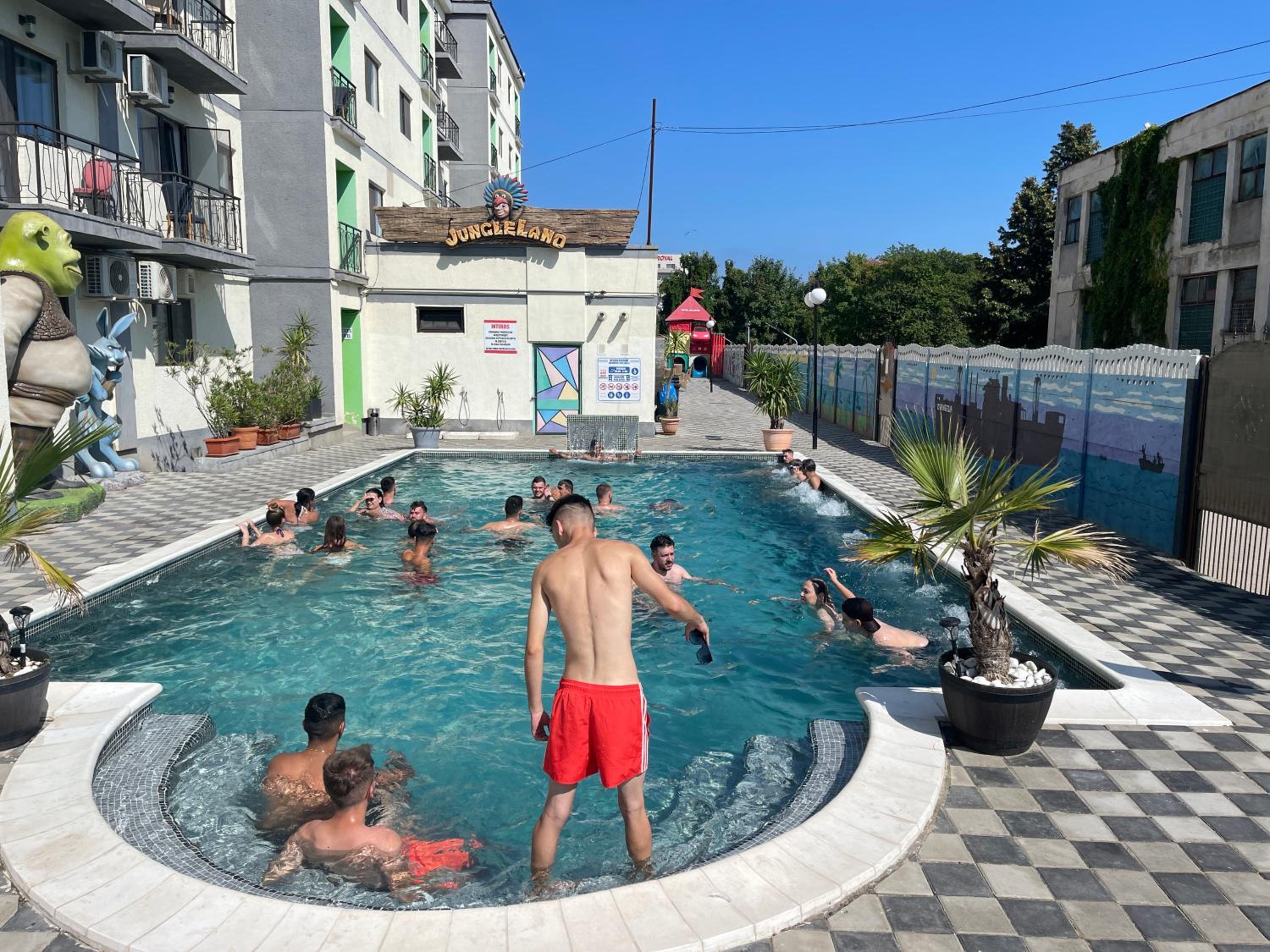 swimming pool