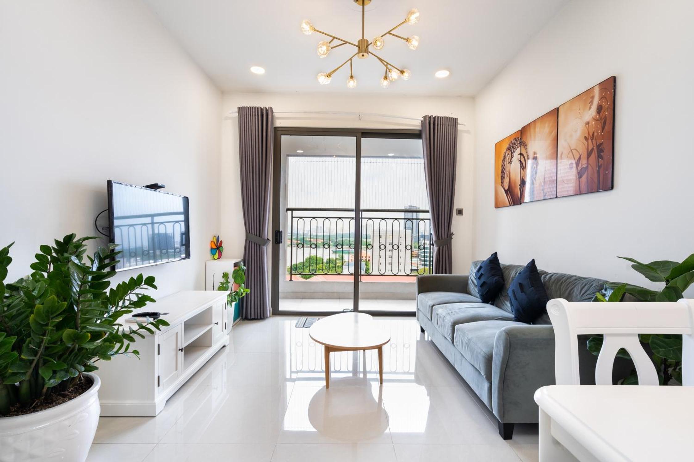 AJ'home - Saigon Royal 5 Star
