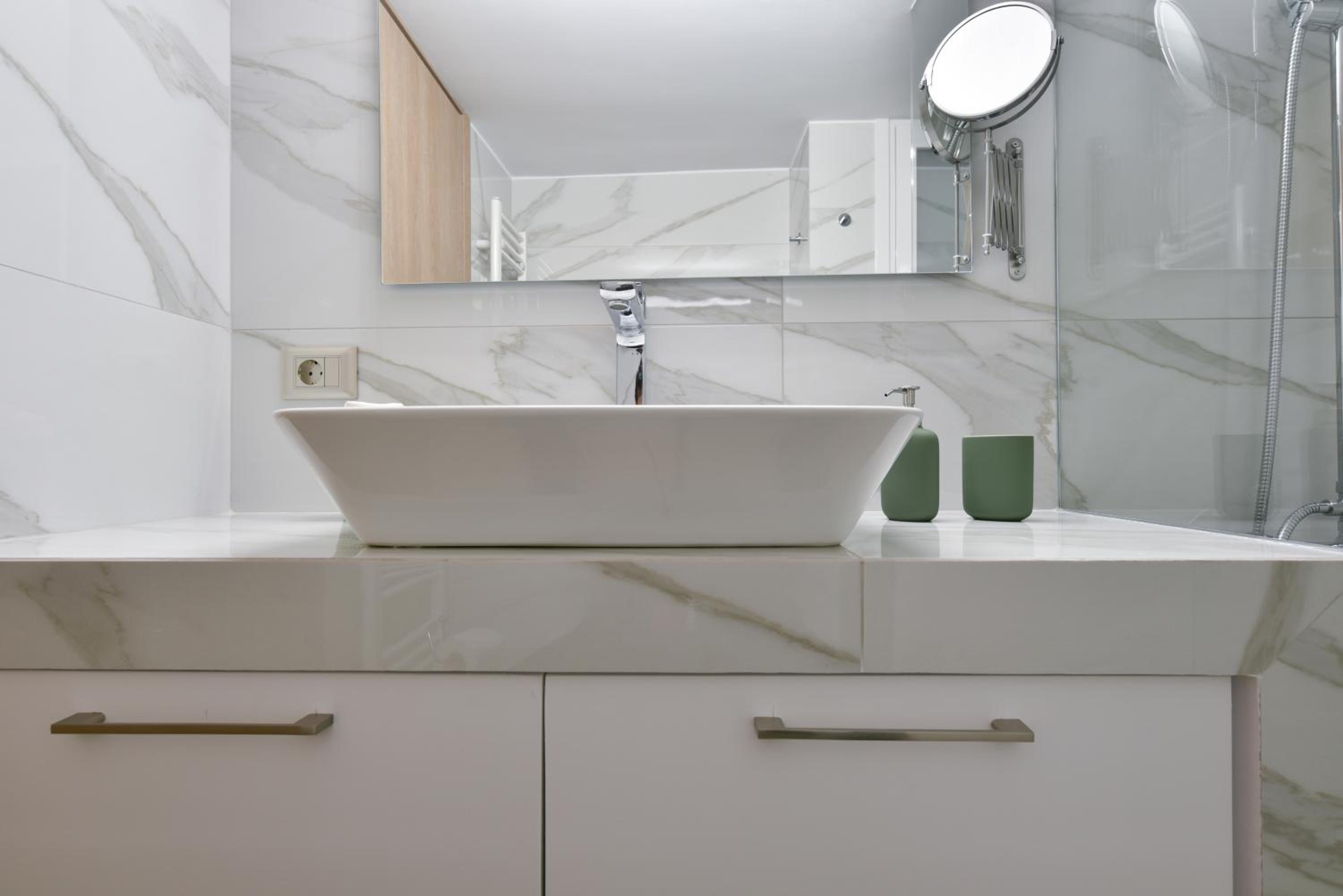 2bedroom Renovated Apartment