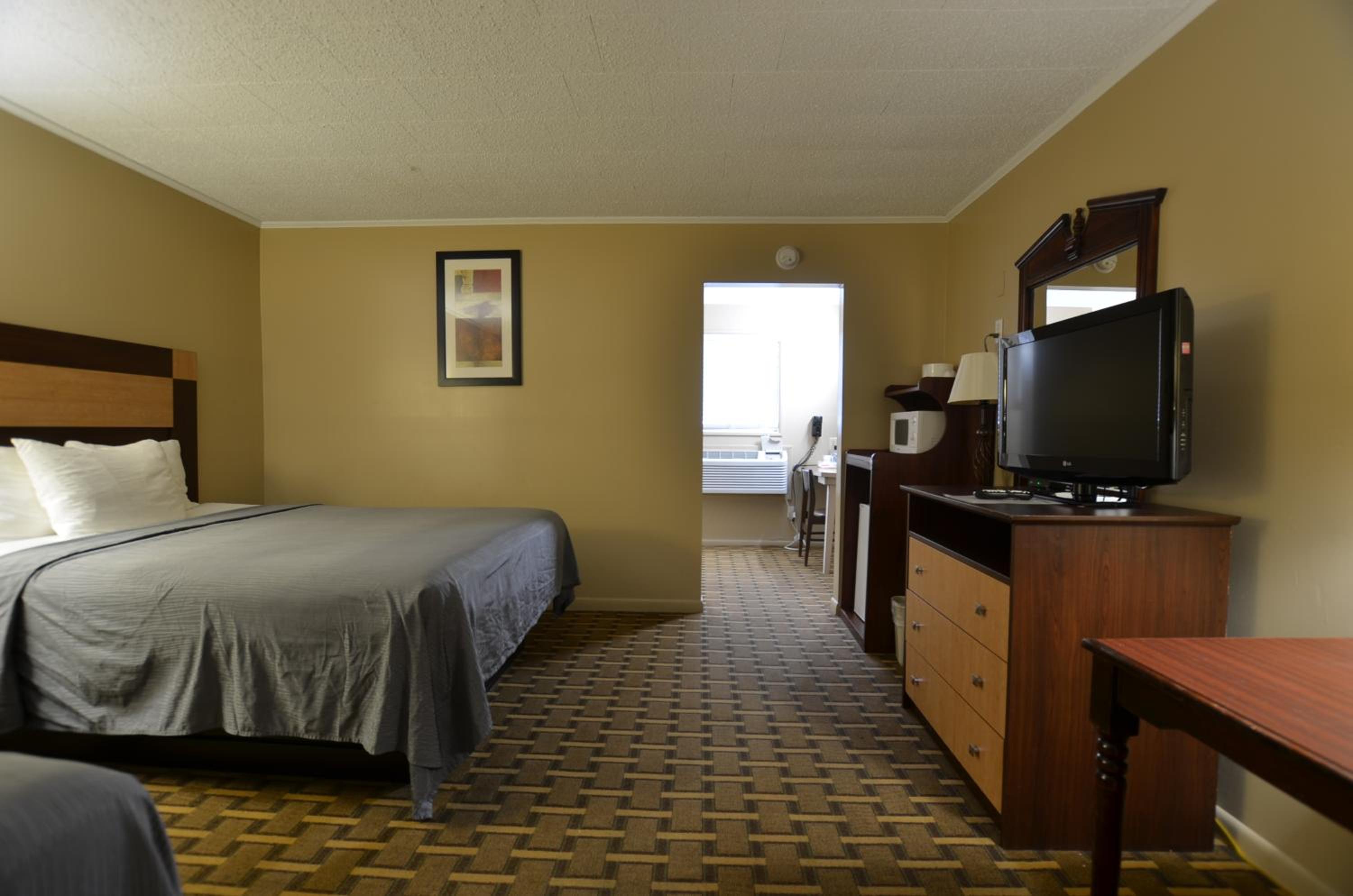 Travelowes Motel - Maggie Valley