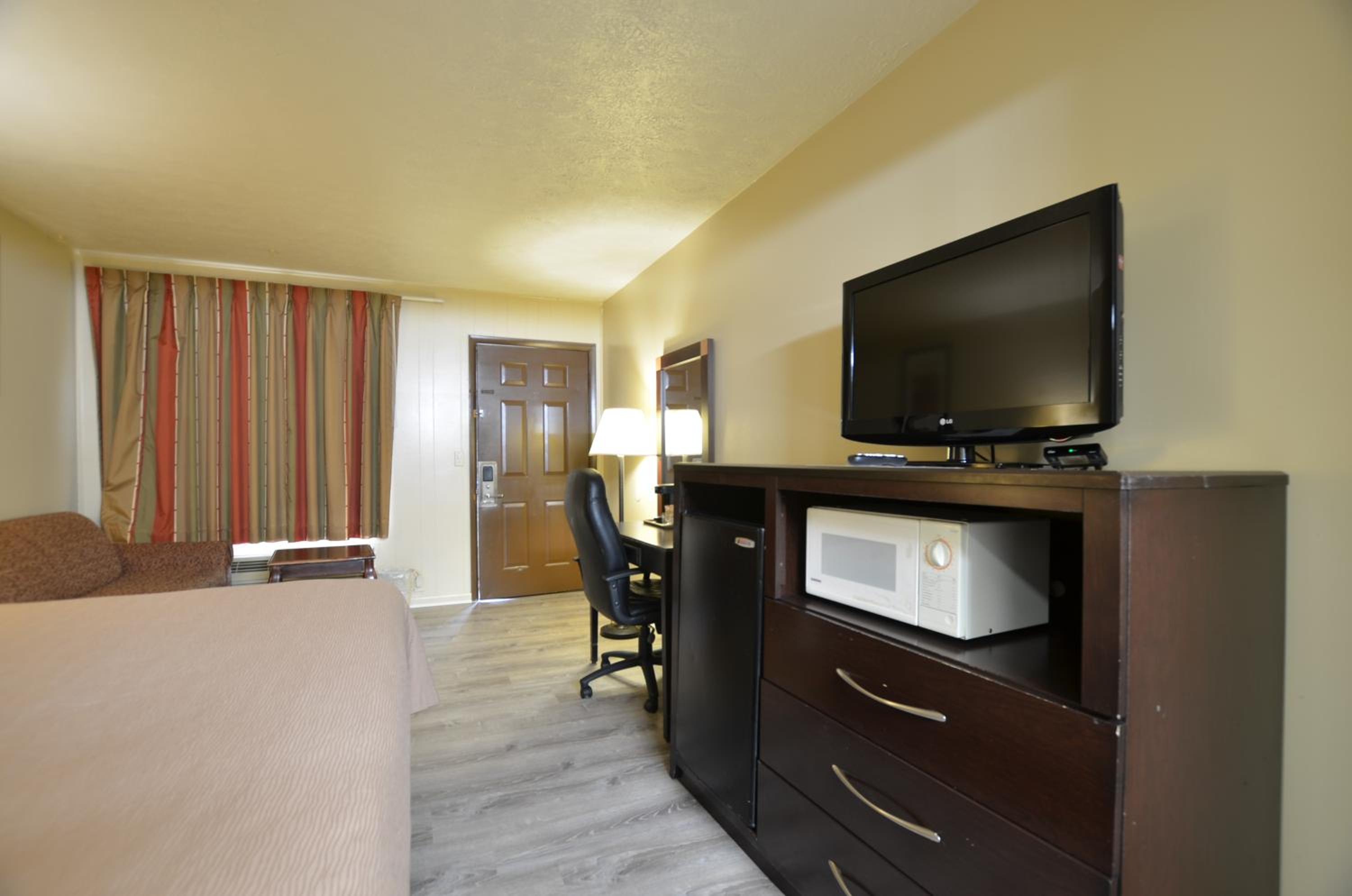 Travelowes Motel - Maggie Valley