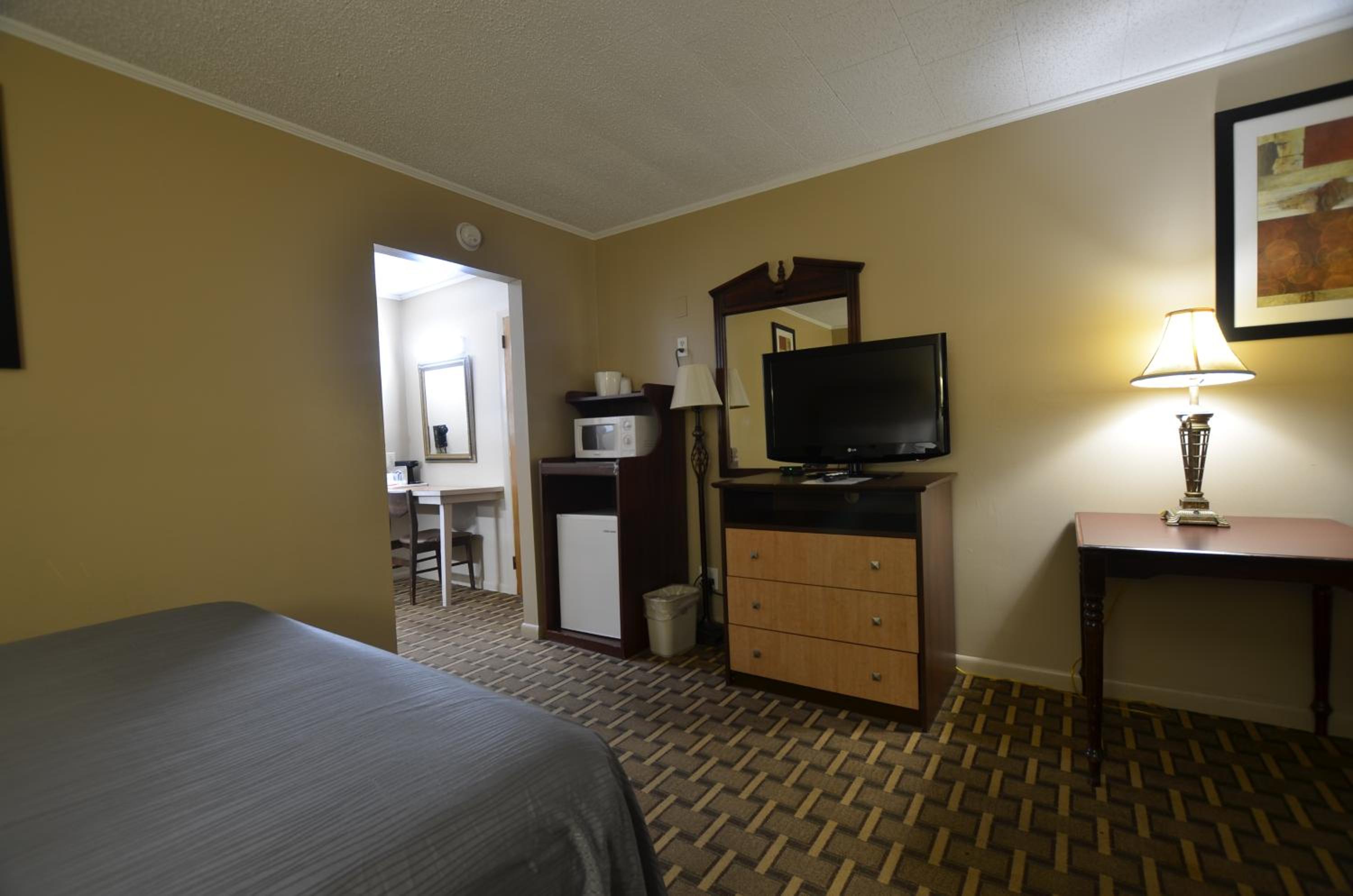 Travelowes Motel - Maggie Valley