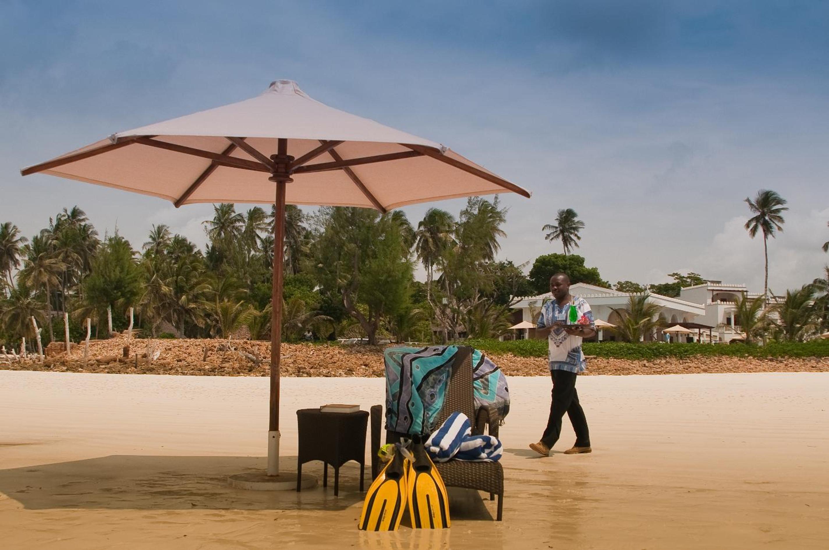Lantana Galu Beach