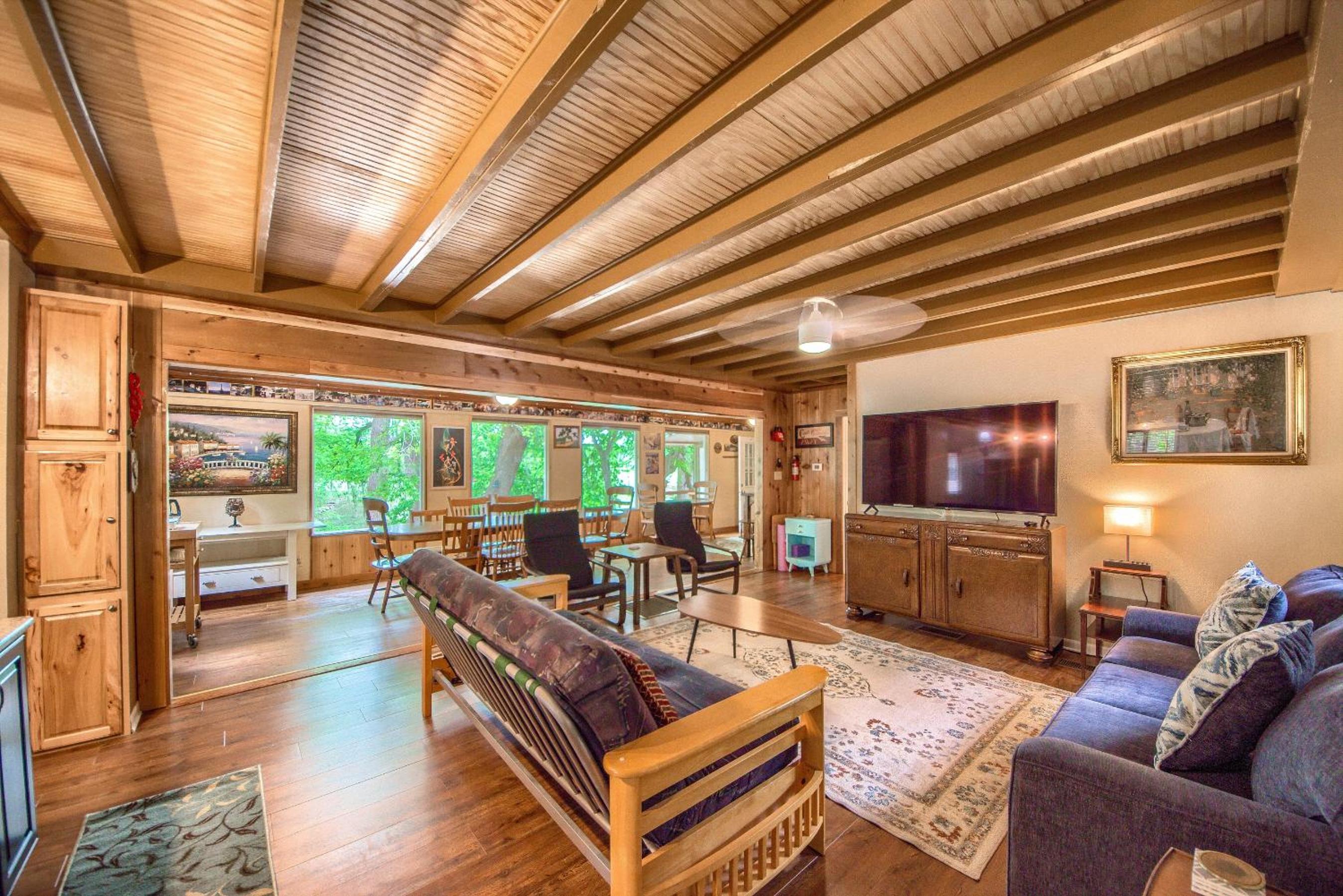 PRD 888 Ponderosa Cabin view 5