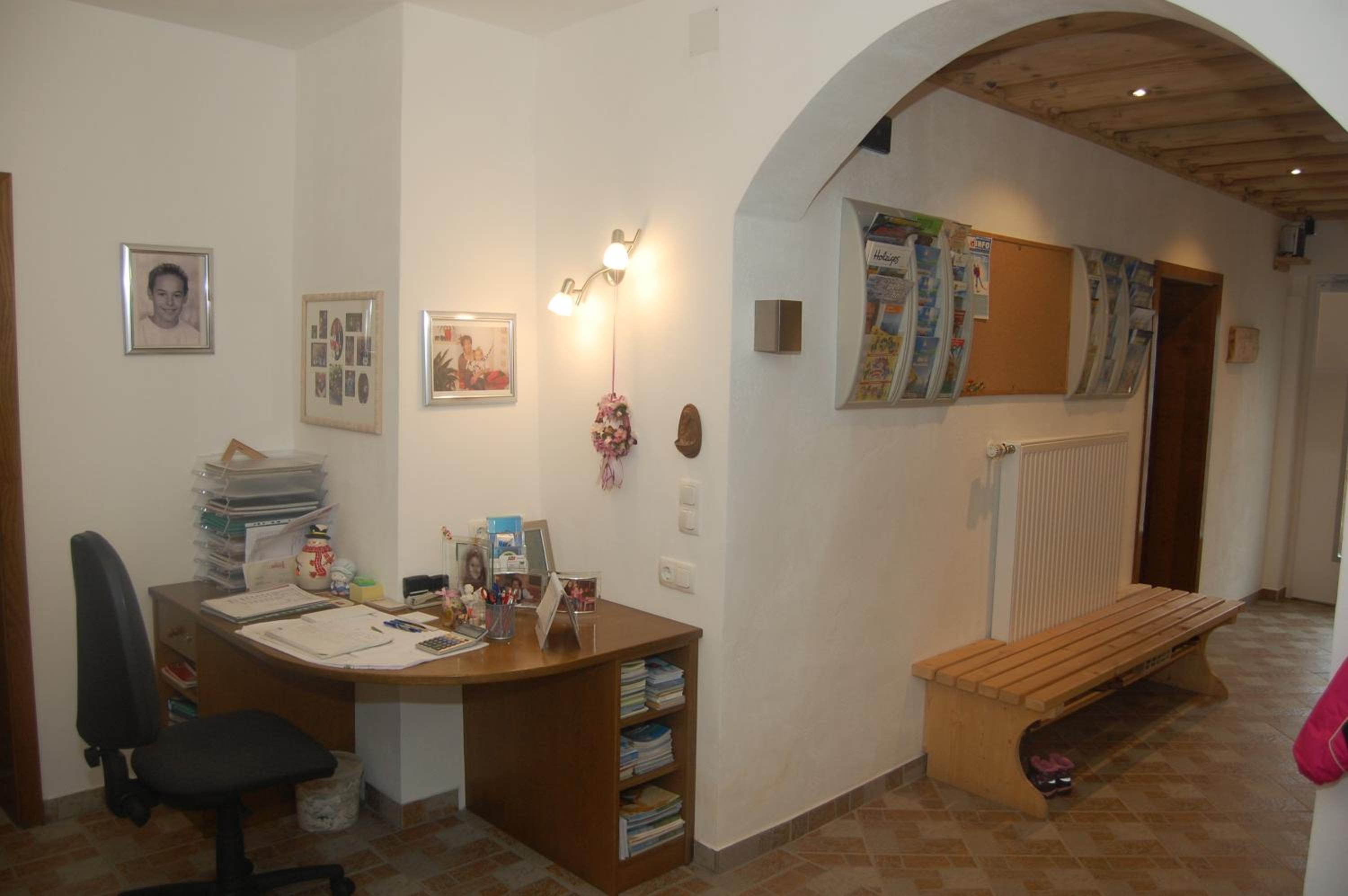 Photo 30