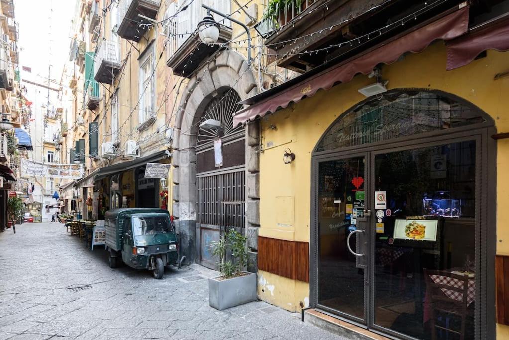 A Due Passi Da Toledo