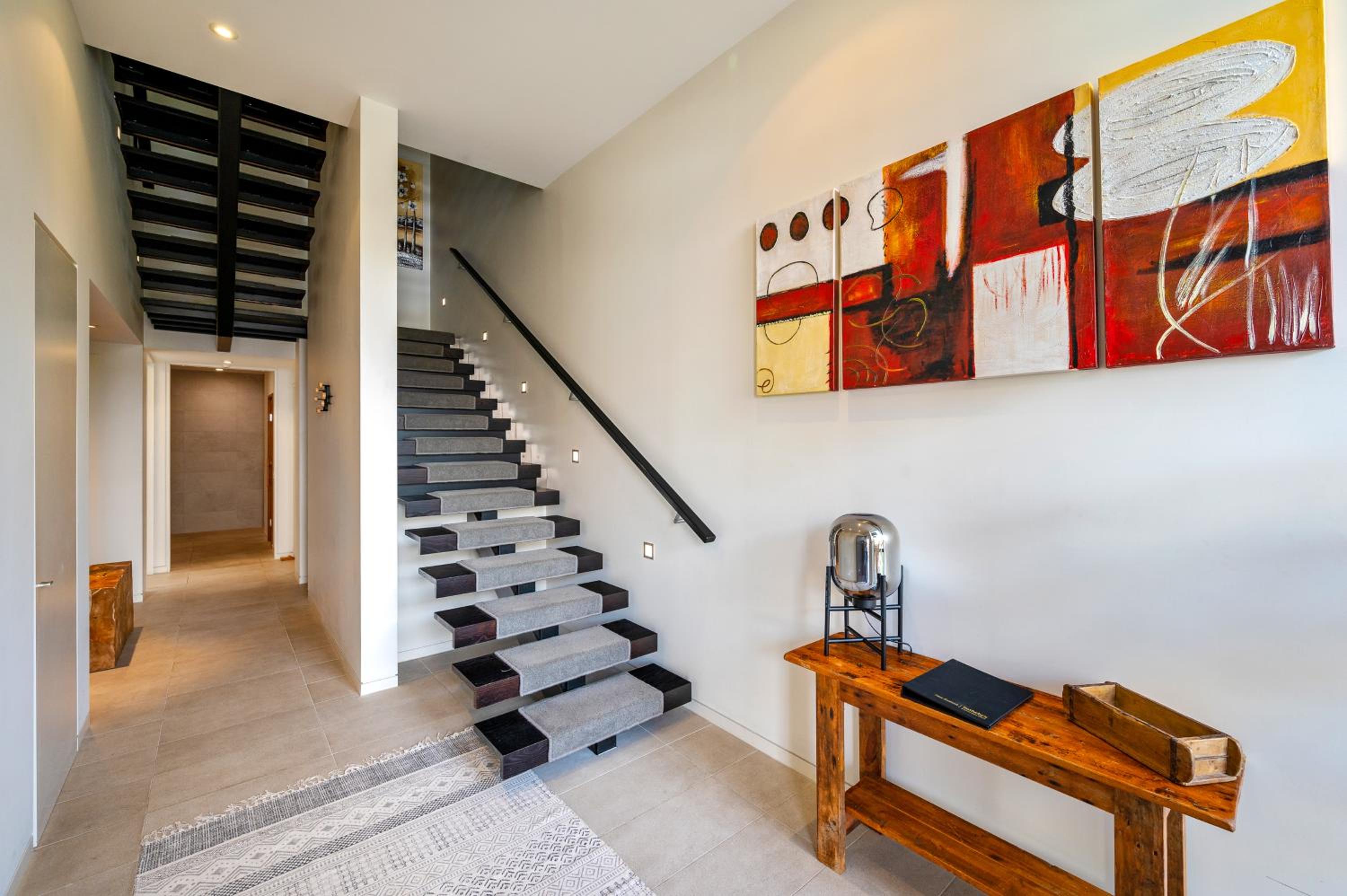 Hana Apartment by Sotheby's Luxury Rental Homes