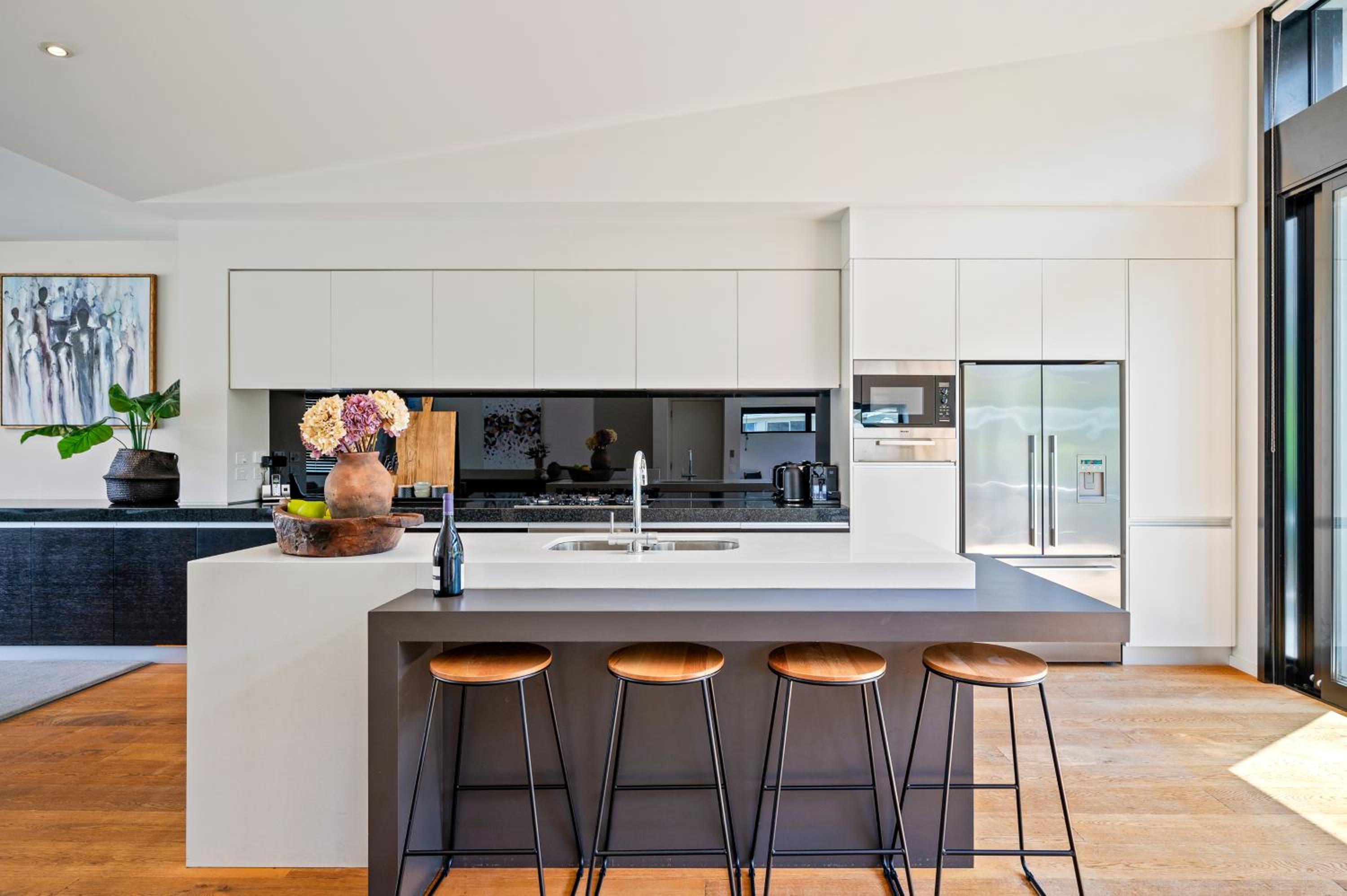 Hana Apartment by Sotheby's Luxury Rental Homes