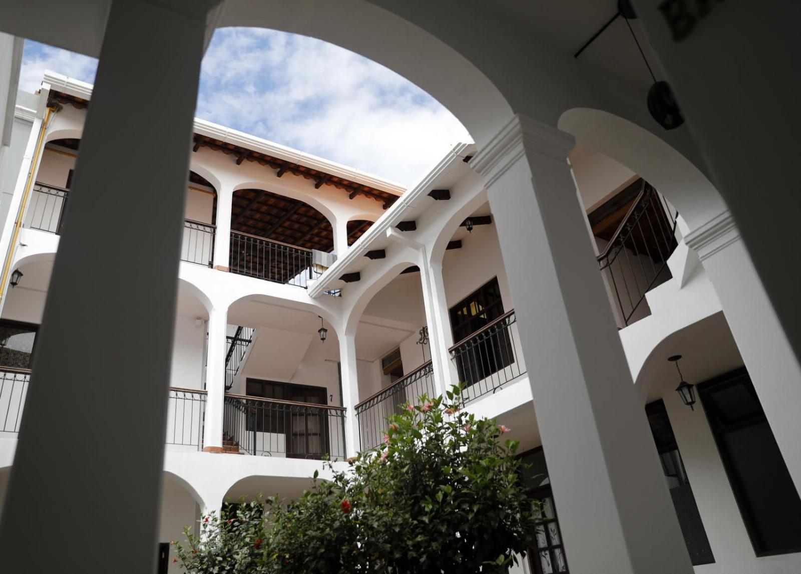 Olala house