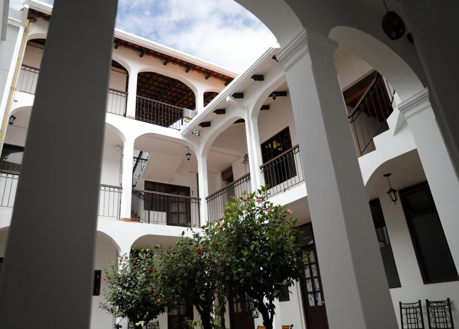 Olala house