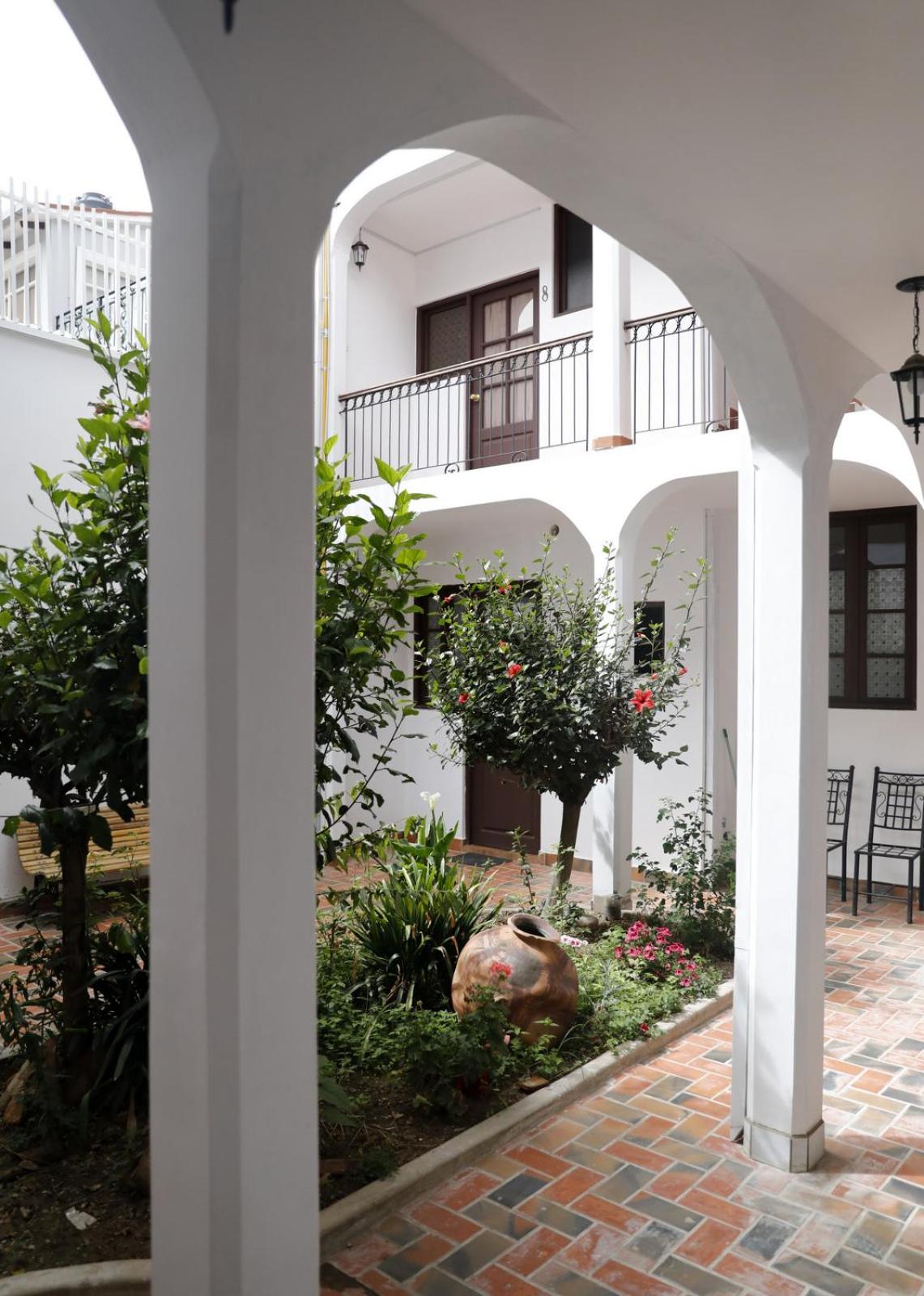 Olala house