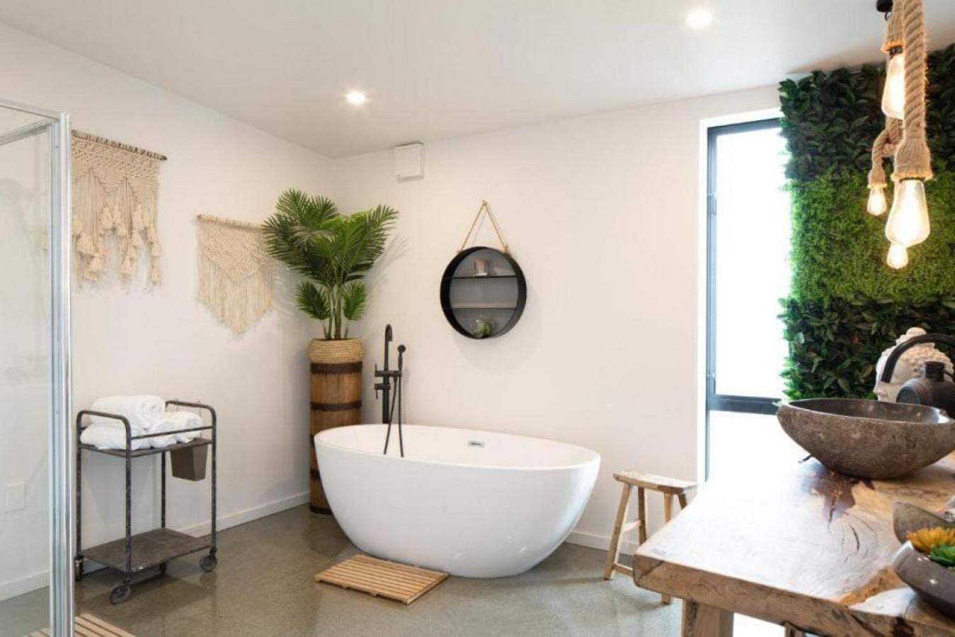 NOMAC No8, Luxury holiday home, Twizel